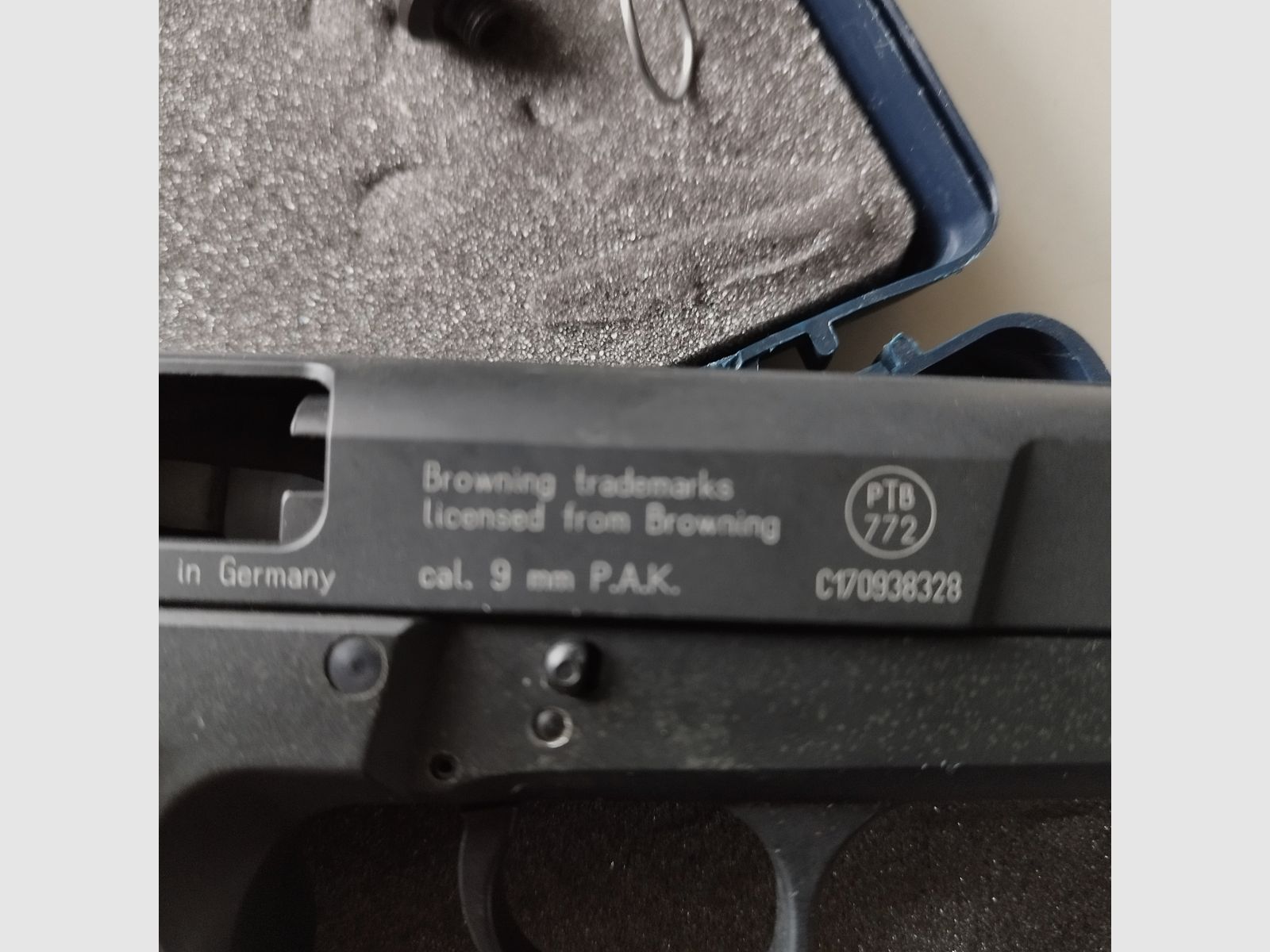 Browning GPDA 9 - 9mm P.A.K. -  SRS Pistole mit Box PTB
