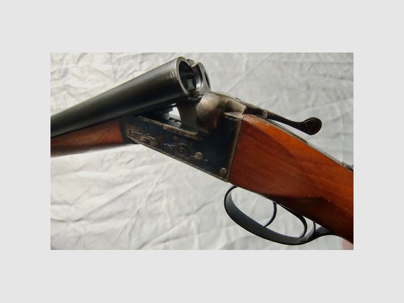 KLASSISCHE DOPPELFLINTE IM ENGL. STIL, HERST.: FIRE ARMS URBIOLA, OHNE MODELLANGABE, KAL. 12/70