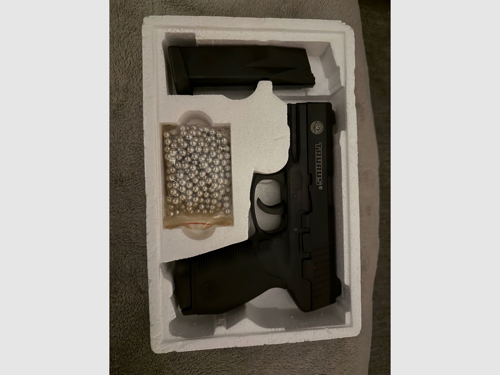 Taurus PT 24/7 | 0,5j | 580g | 6mm BB