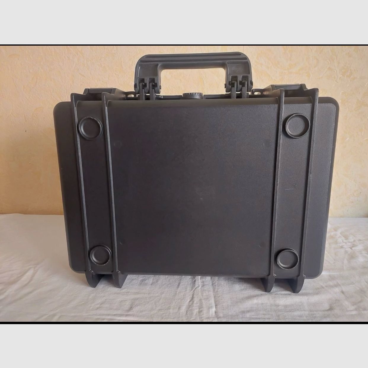 Hartschalenkoffer Modell 430 (19 Liter)