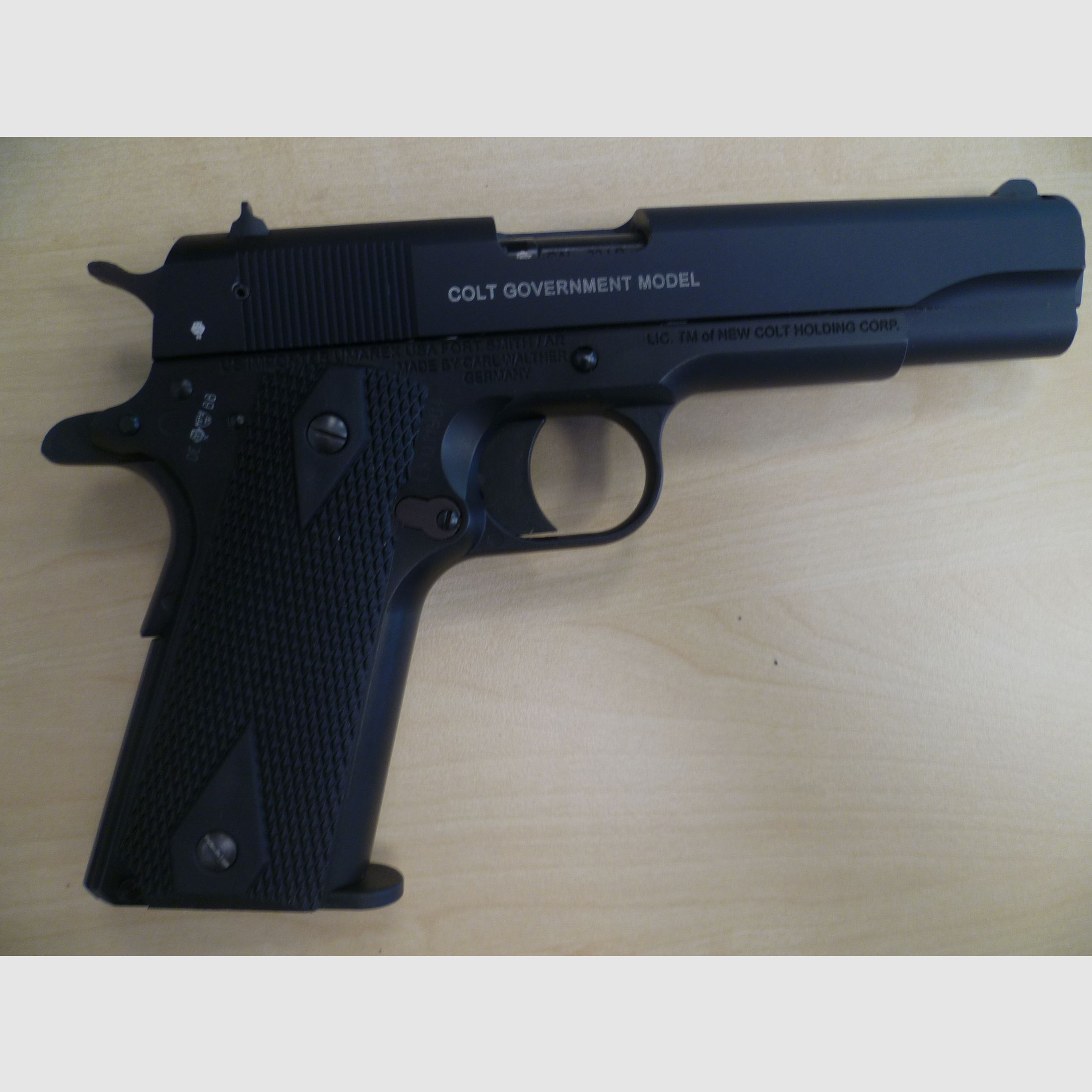 Pistole Colt 1911 A1 .22lr. / Walther
