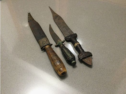 Couteaux, poignards, très ancien, ensemble muséal. Collectionneurs, amateurs