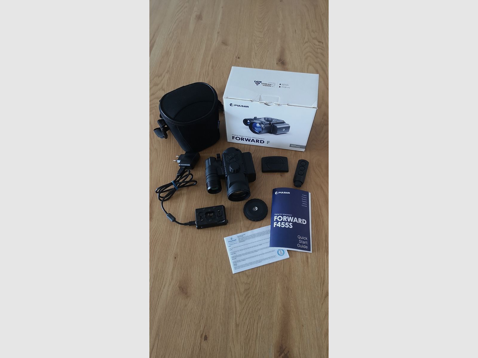 Night vision attachment device Pulsar 455 S with bag etc.