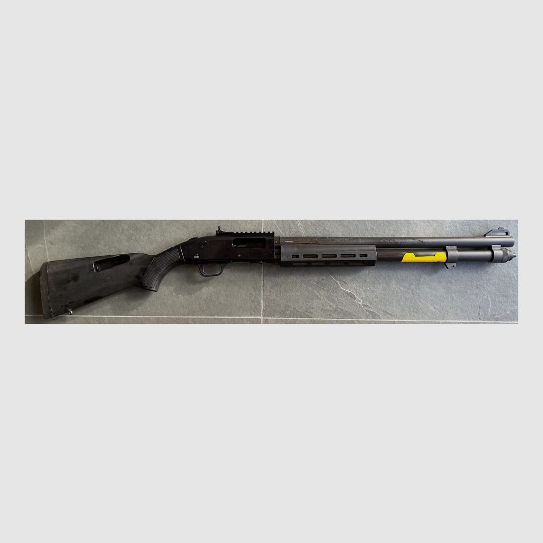 Mossberg 590A1 M-Lok XS nero, 20", 9 colpi