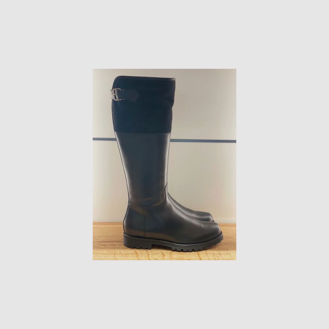 dirndl & bua Damen Winter Stiefel in Schwarz, Bild 1 von 6