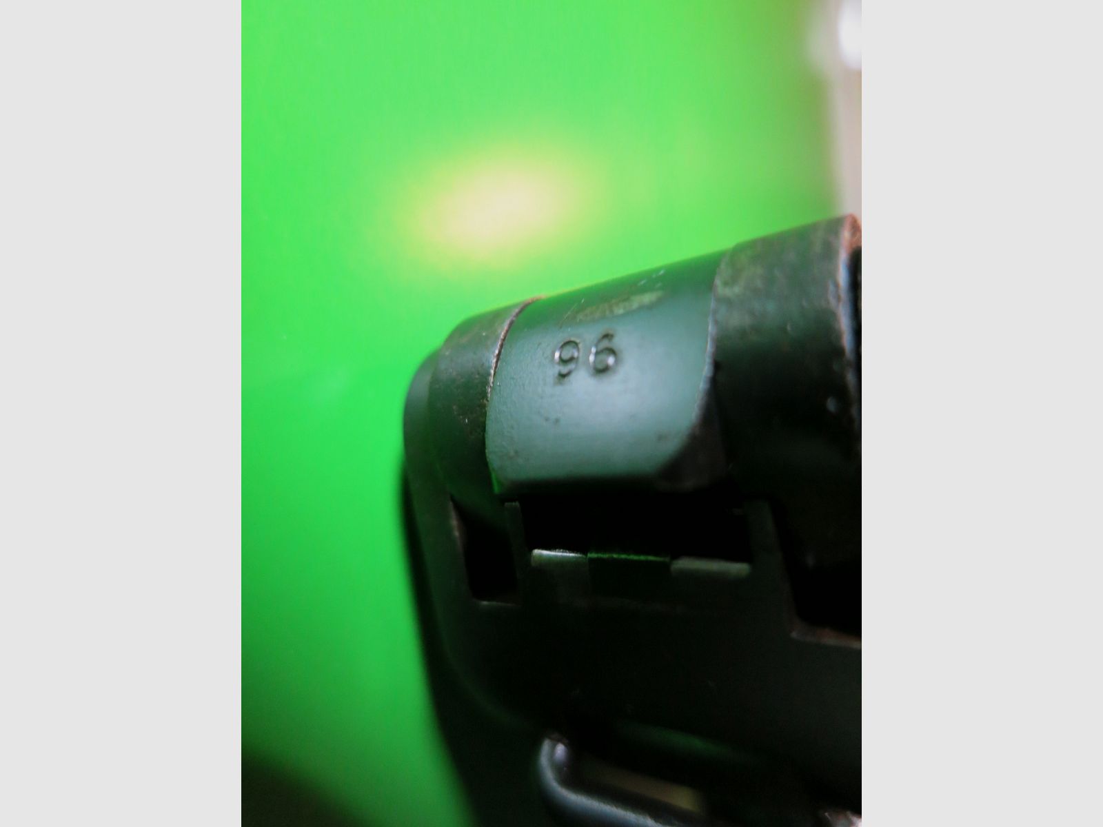 Deutsche Waffen- und Munitionsfabriken (DWM) 1915 , lange Pistole 08 P08, Ari P08 (Artillerie), 9 mm Luger     #61-