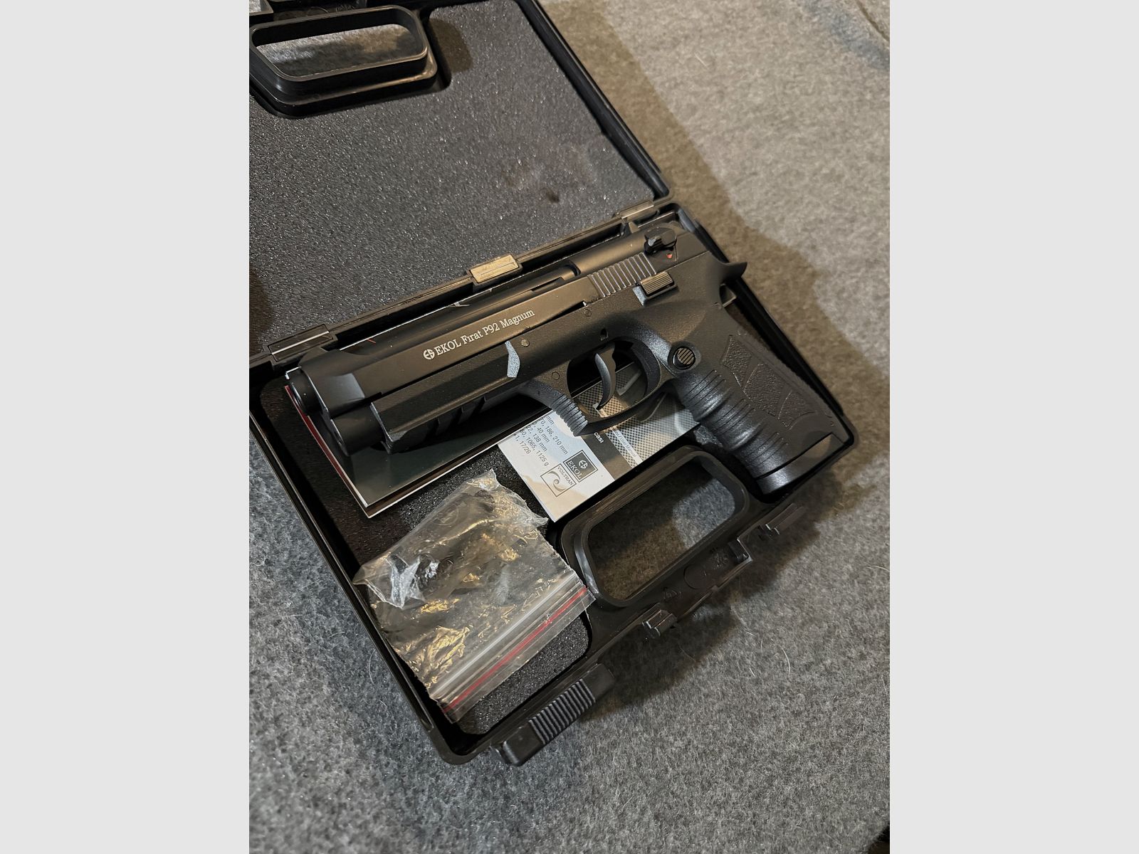 Ekol Firat P92 Schwarz (NEU) - Inklusive Versand