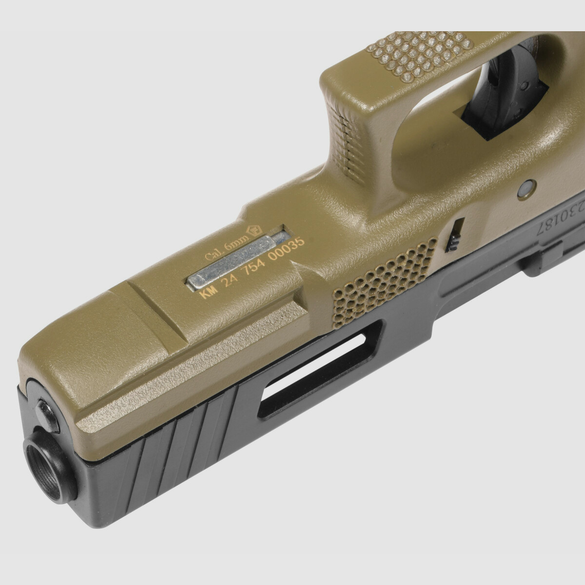 P01 GBB Airsoft Pistole in Oliv | Delta Armory