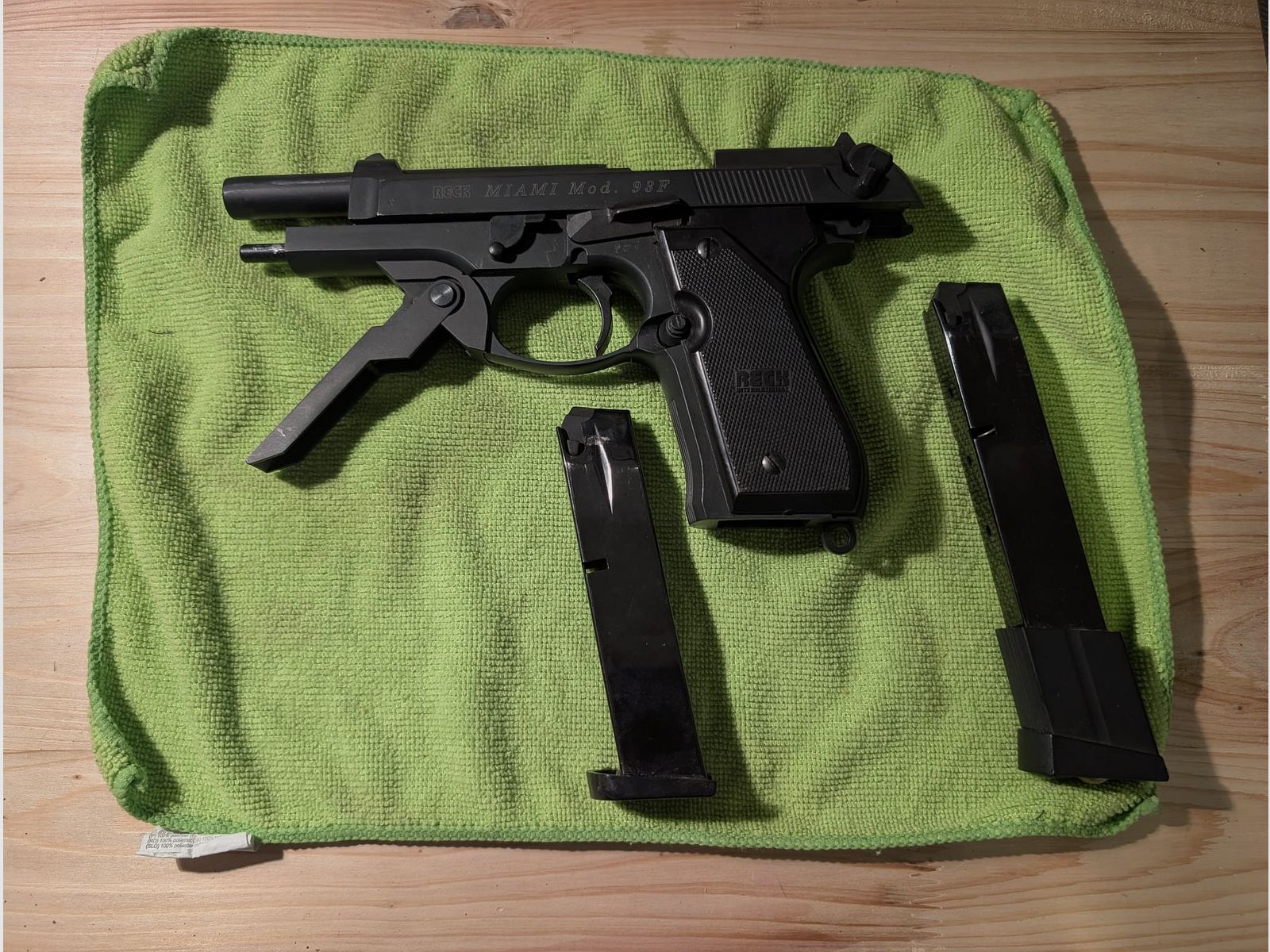 Reck Miami Mod. 93F PTB 908