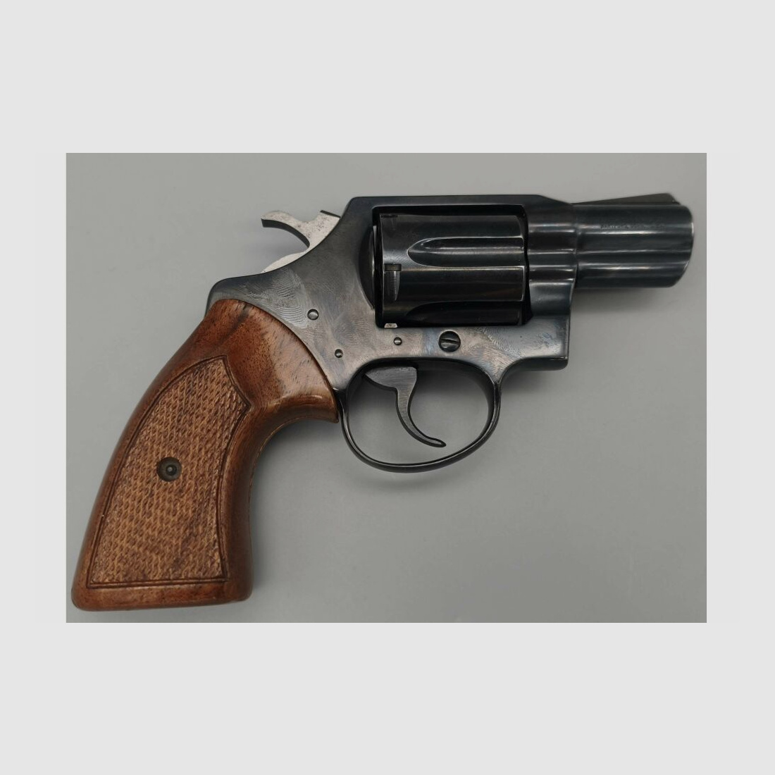 Colt Detective Special 2" .38 Special Wooden Grips .38Special