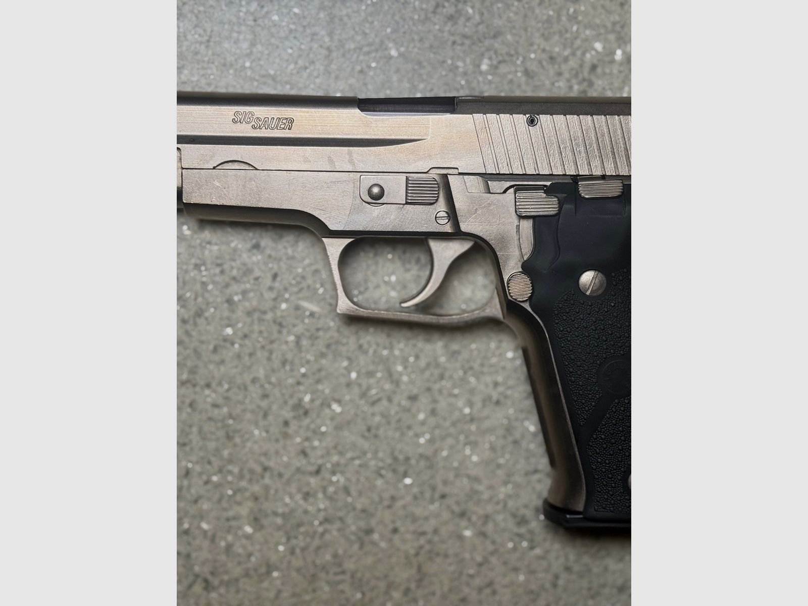 SIG Sauer P226 | 9 mm Luger | Eckernförde | Optics Ready | Zubehörpaket