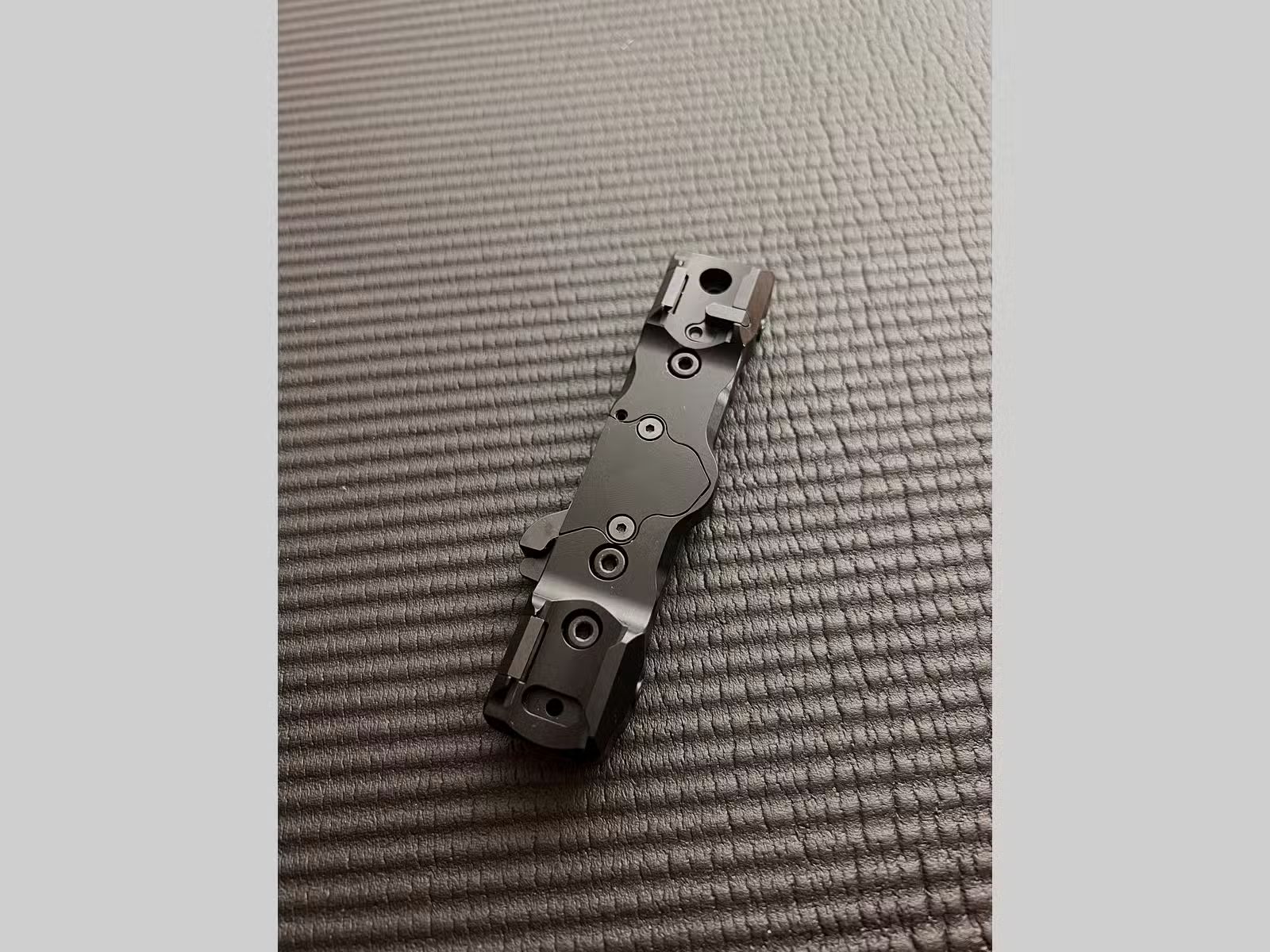 Henneberger HMS Swift Schnellspannmontage für Sauer 404 Swarovski Rail 