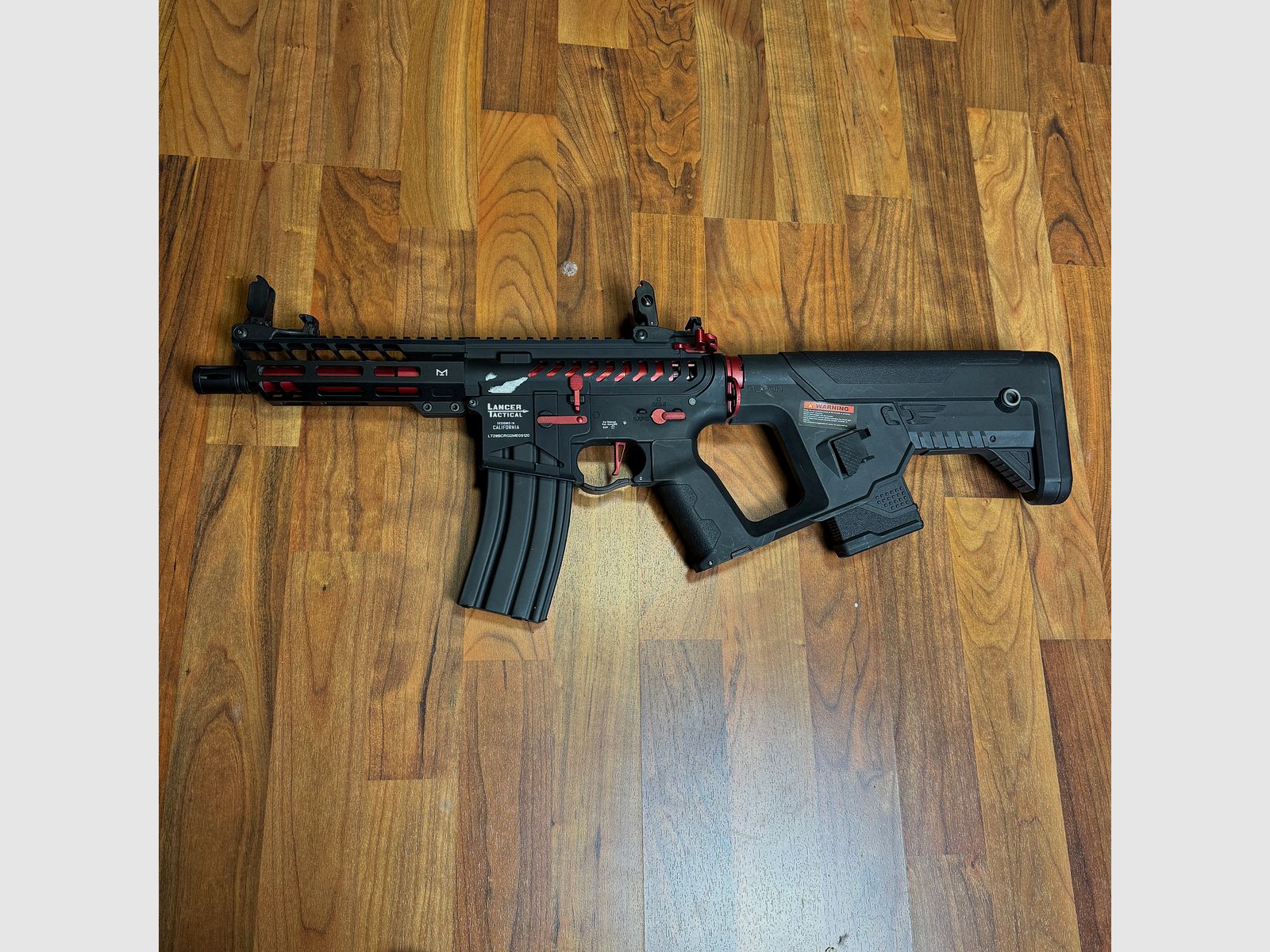 Lancer Tactical Enforcer Airsoft ca. 1,0 Joule