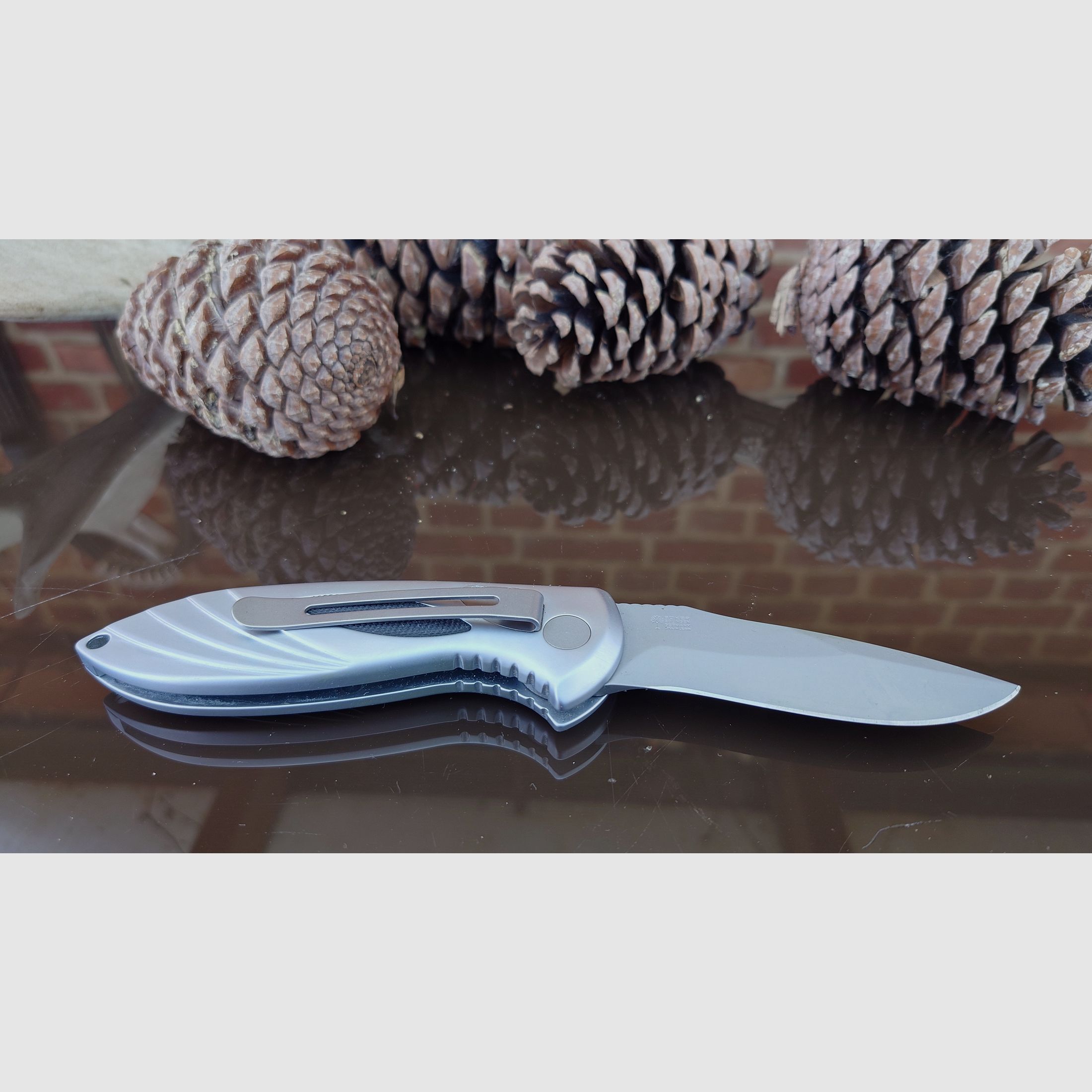 Böker SpeedLock 3000 Kraton, 8,1 cm hoja, bloqueo por botón - 110057