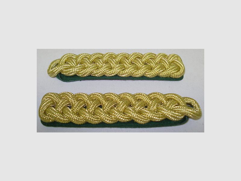 Intreccio della spalla 8-arcato - filato metallico dorato
