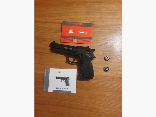  Beretta 92 FS 4,5 mm Diabolo brüniert Co2-Pistole, mit  UMAREX-Koffer