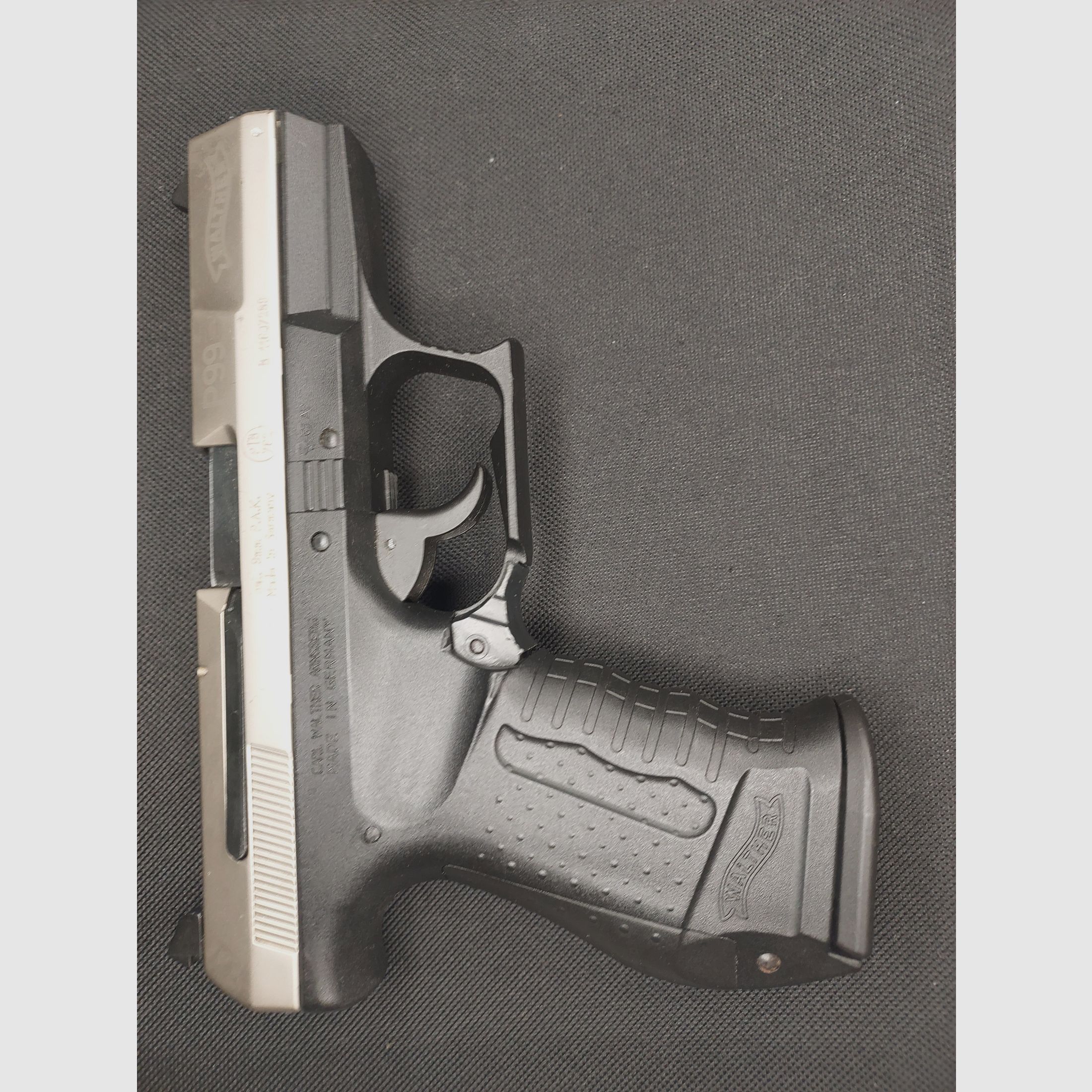 Pistola a salve Walther P99 9mm P.A.K. bicolore (762) con fondina Fidragon