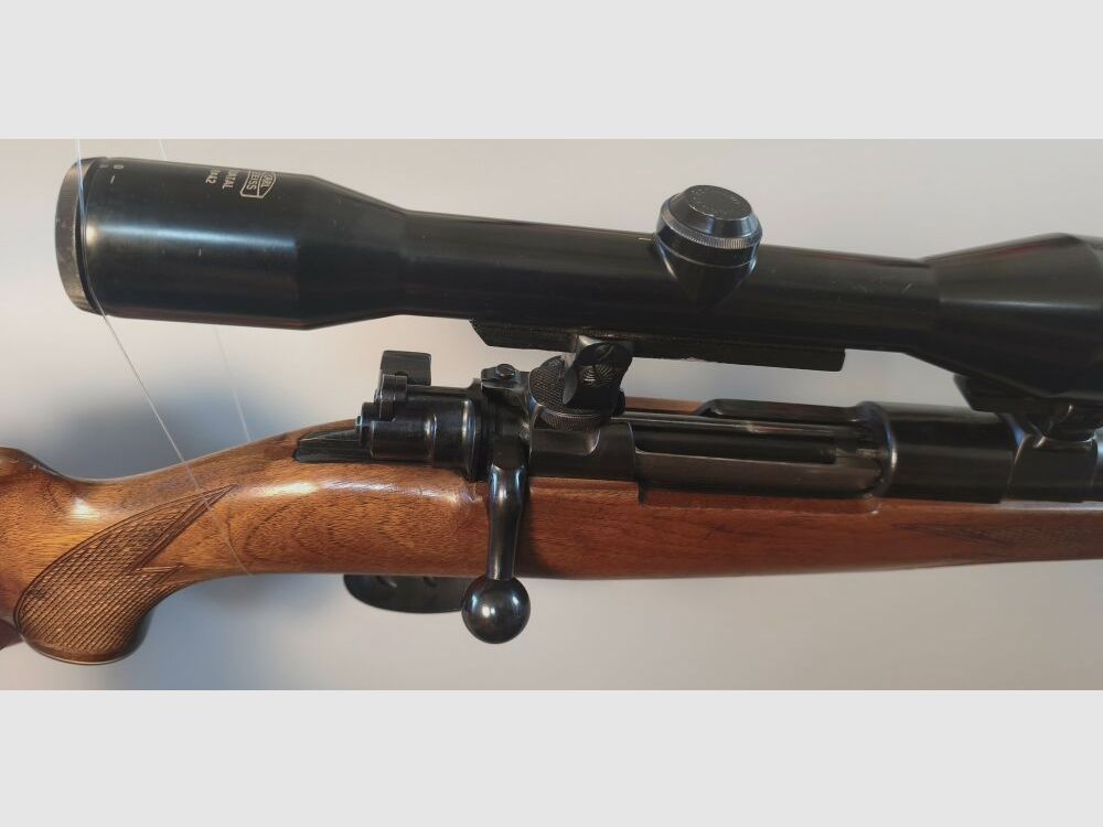 AKAH Merkur 7x64