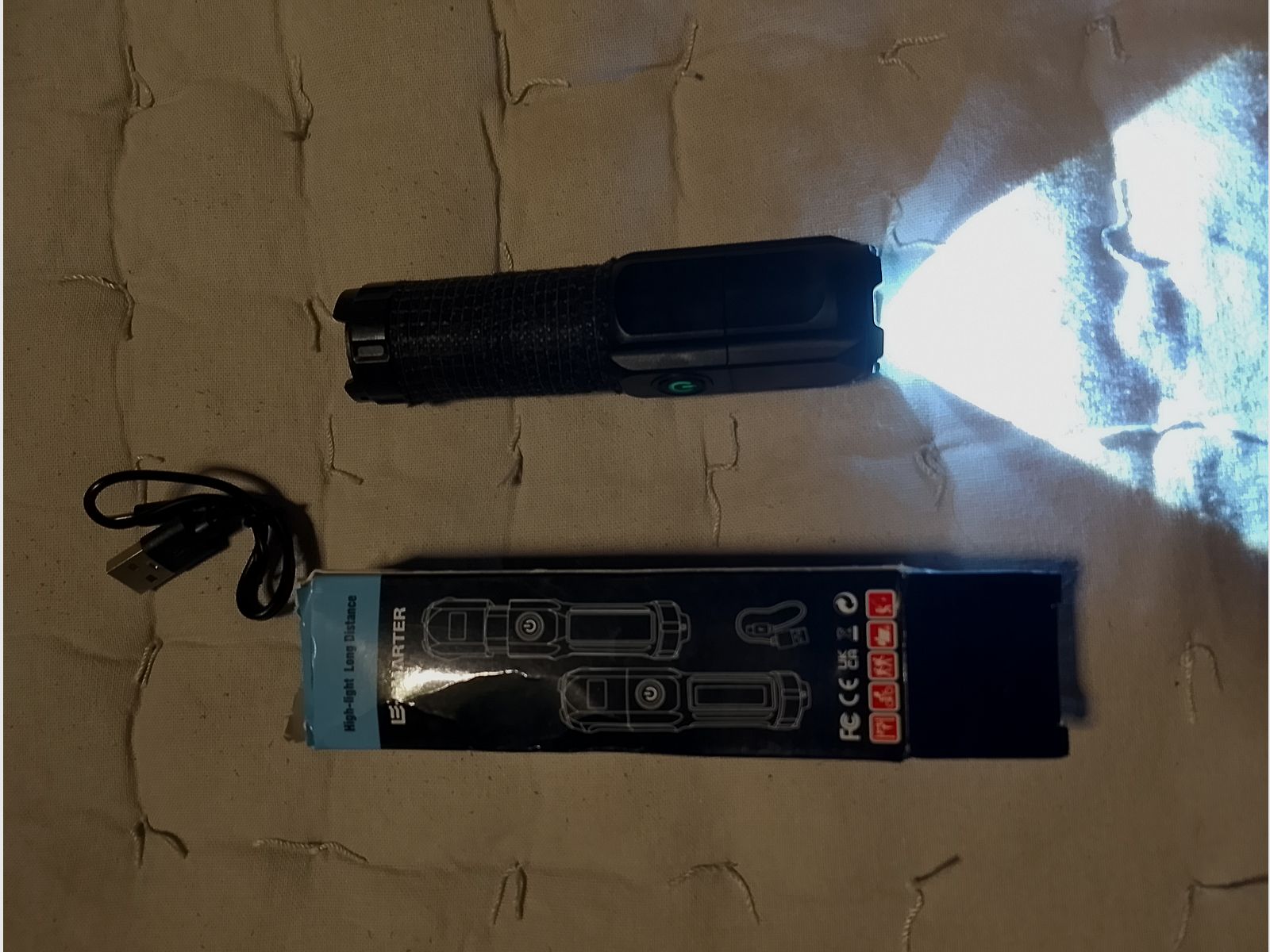 LED Lampe Strobofunktion Outdoor taktische Licht Taschenlampe USB wiederaufladbar