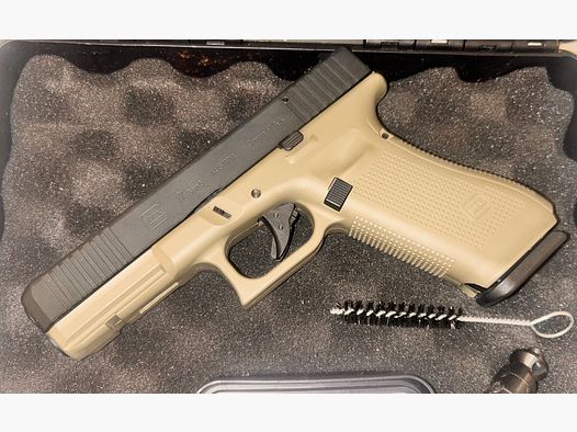 Pistola de fogueo Glock 17 Gen5 Ejército Francés 9 mm P.A.K. (P18) NUEVO NUEVO NUEVO