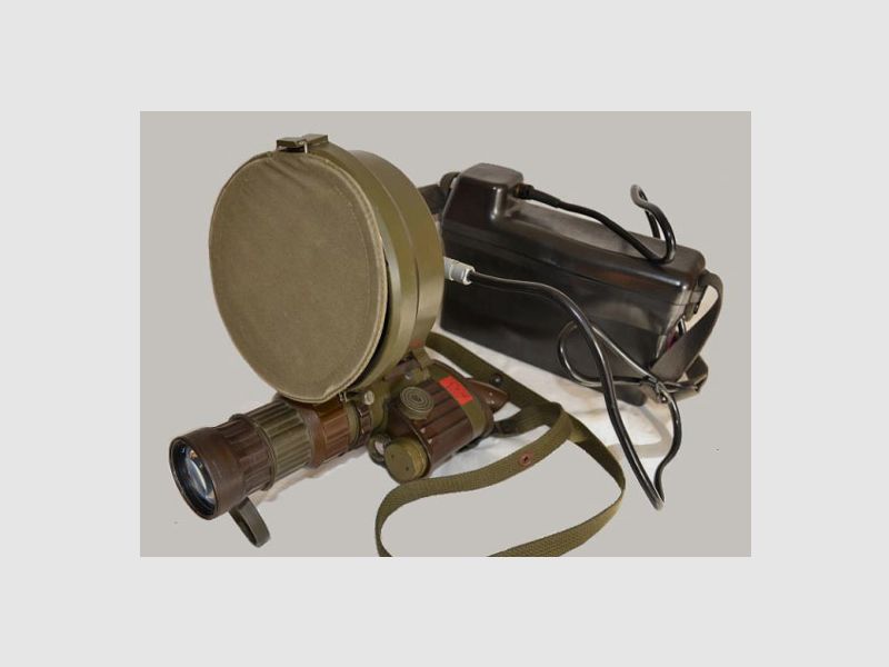 Fero 51 Infrarot Nachtsichtgerät inkl. original Infrarotstrahler u Zubehör -GEBRAUCHT- Arsenalbestand ÖBH