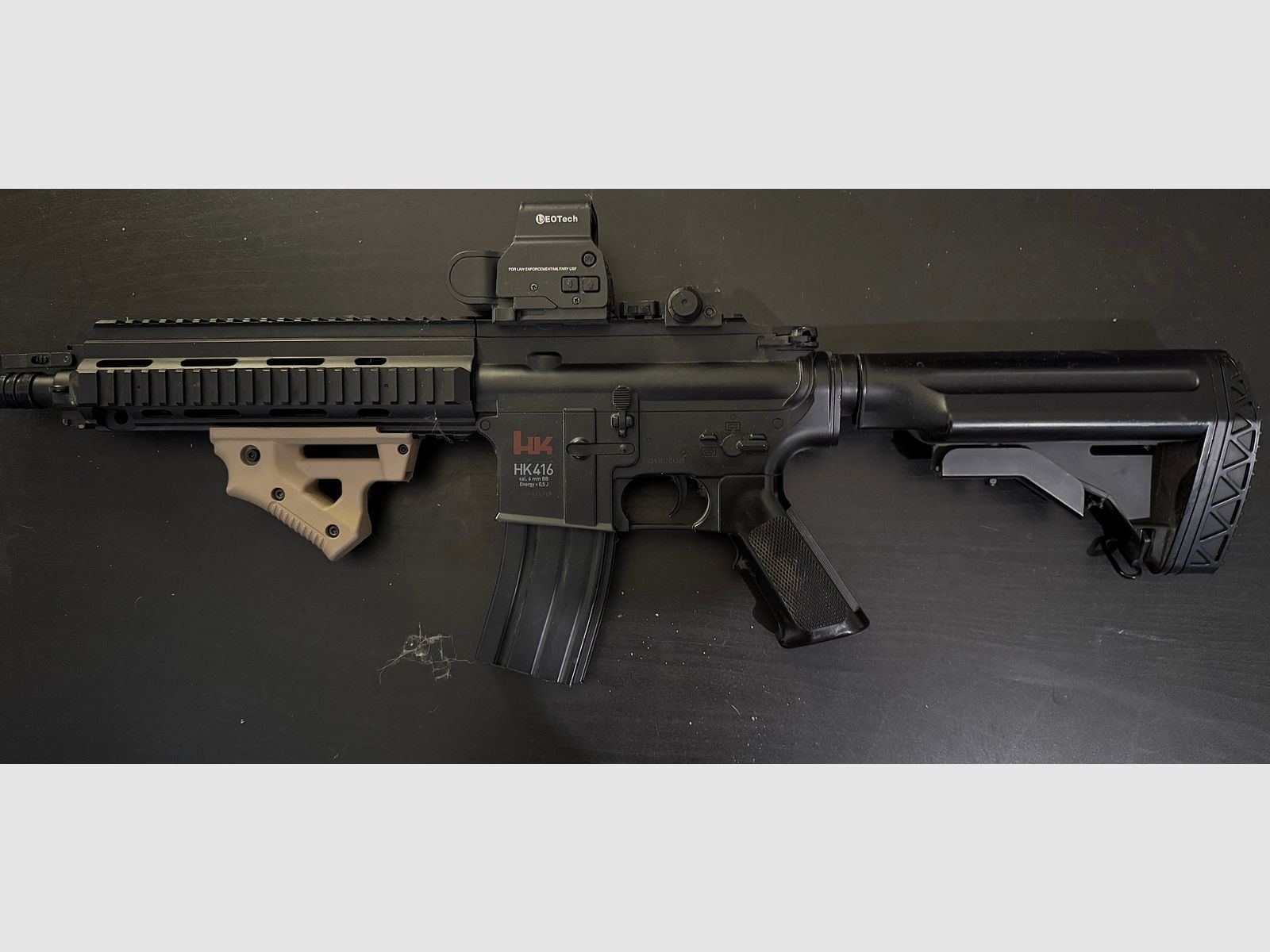 <I am offering an M416 from H&K AEG with 0.5 Joules.>