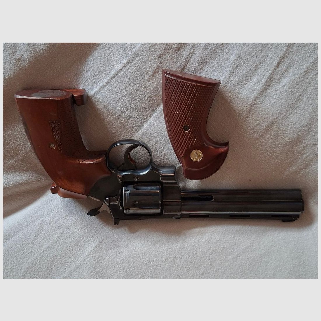 Colt Python.
