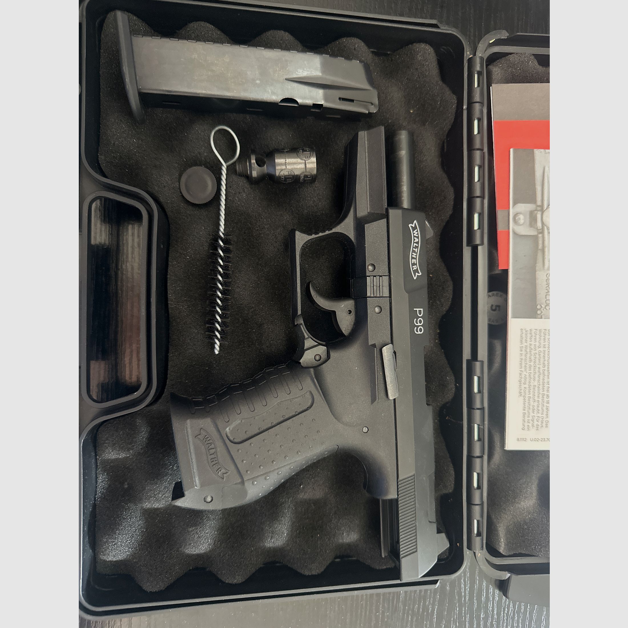 Walther P99 Schreckschuss 9mm P.A.K. (Umarex) – w tym futerał na broń i pozostała amunicja