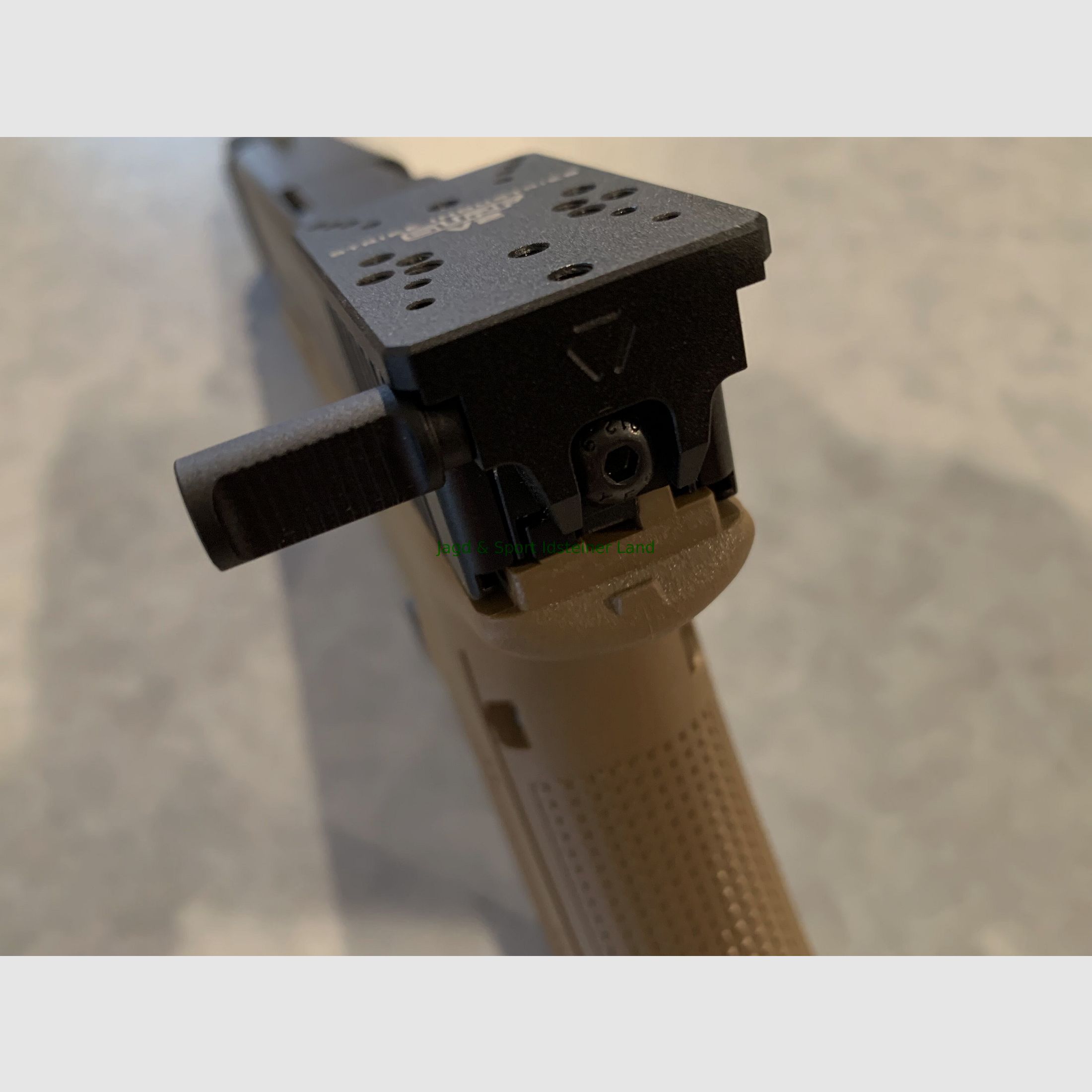 Glock G17 Gen5 FR incl. Tuningpakket van Strike Industries & Timney