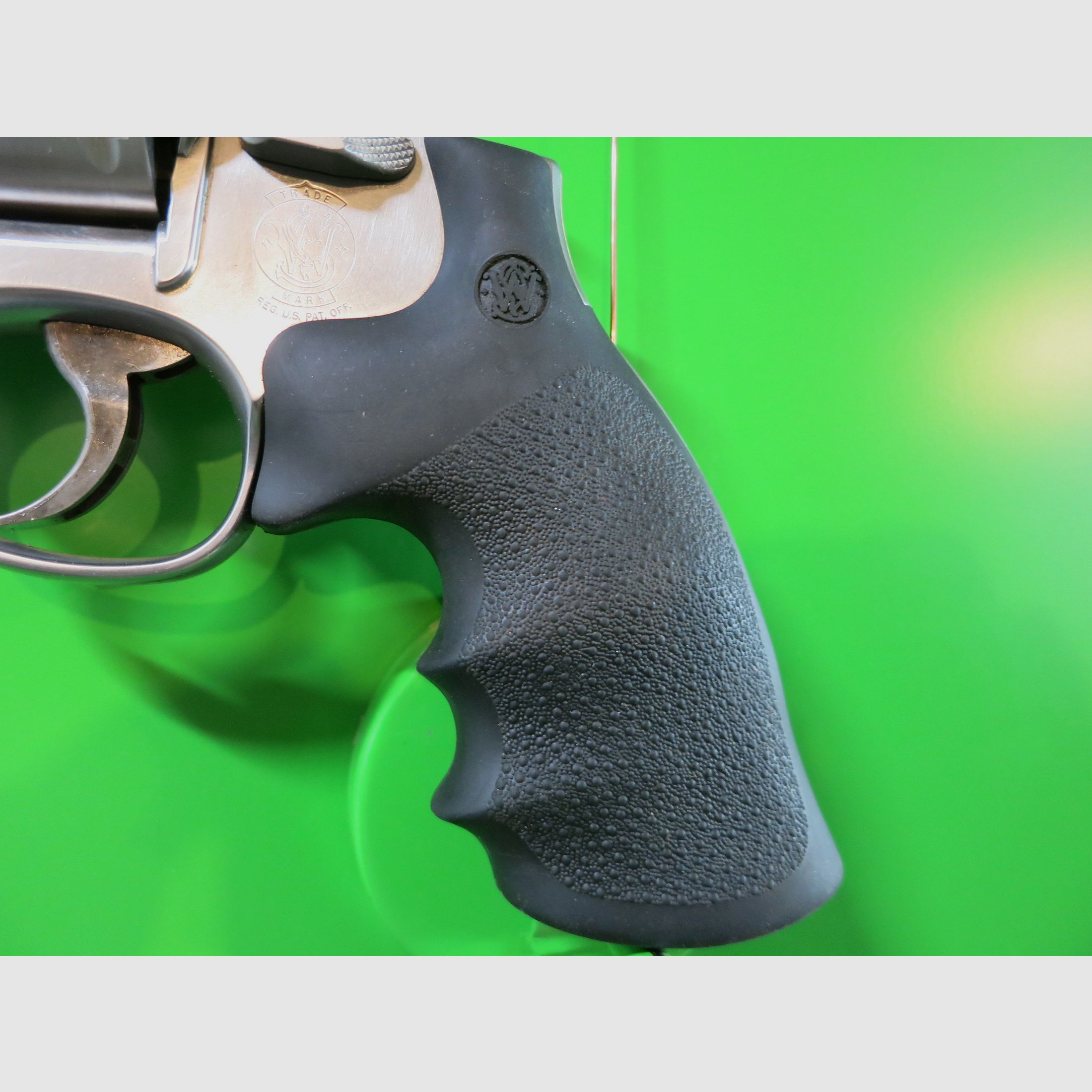 Smith&Wesson Mod. 686 Plus 6, .357 Magnum, 6" Lauf, stainless, Picatinnyschiene   #1-