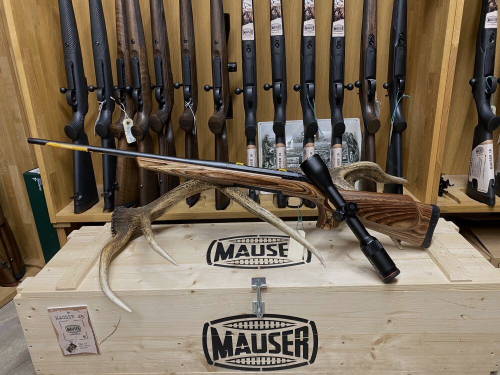 Browning X-Bolt Hunter Eclipse, with Kite B6 2-12x50