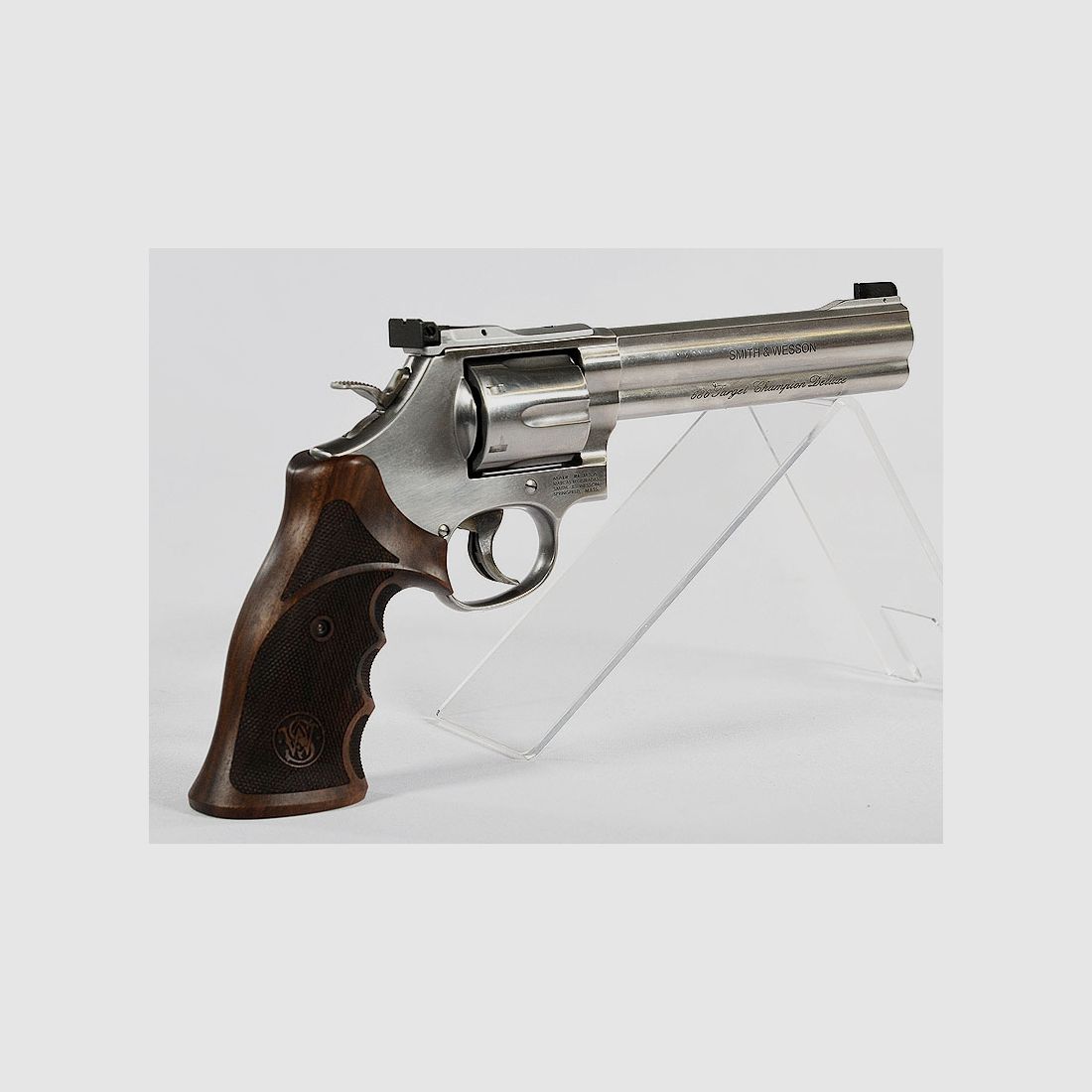 Smith & Wesson 686 Target Champion Deluxe