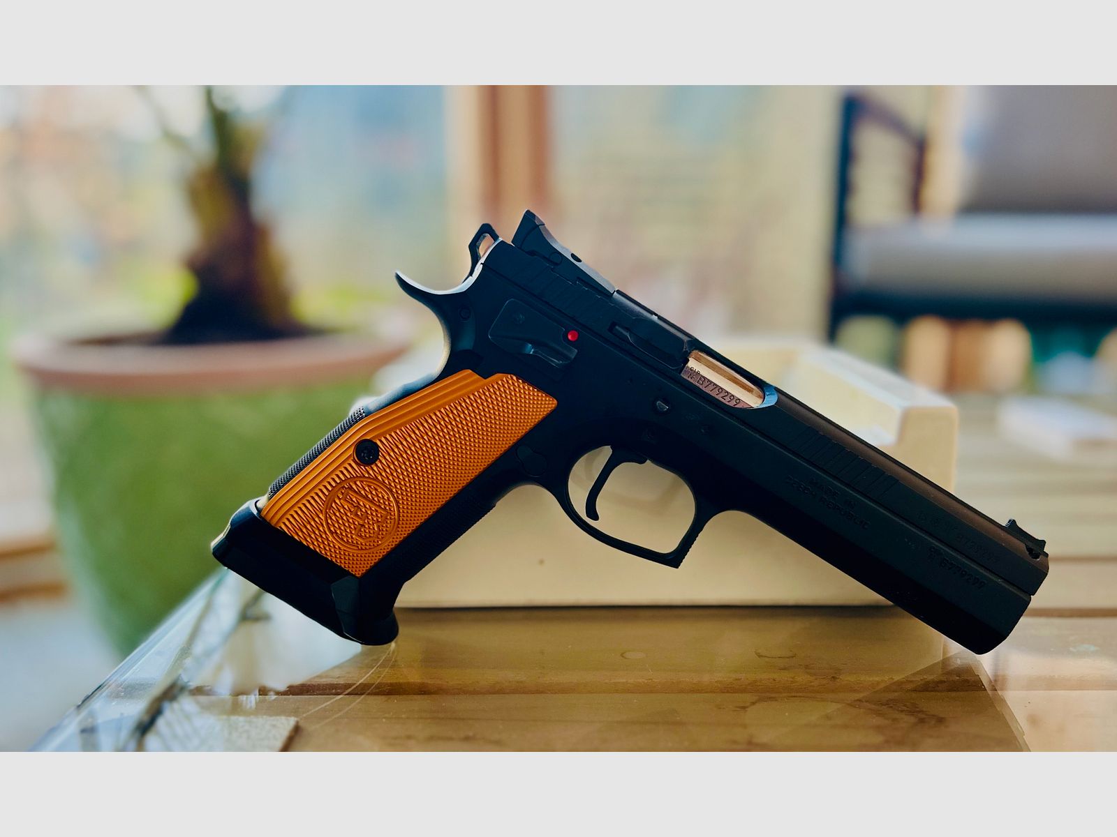 Pistolet CZ 75 TS Orange kaliber 40 S&W