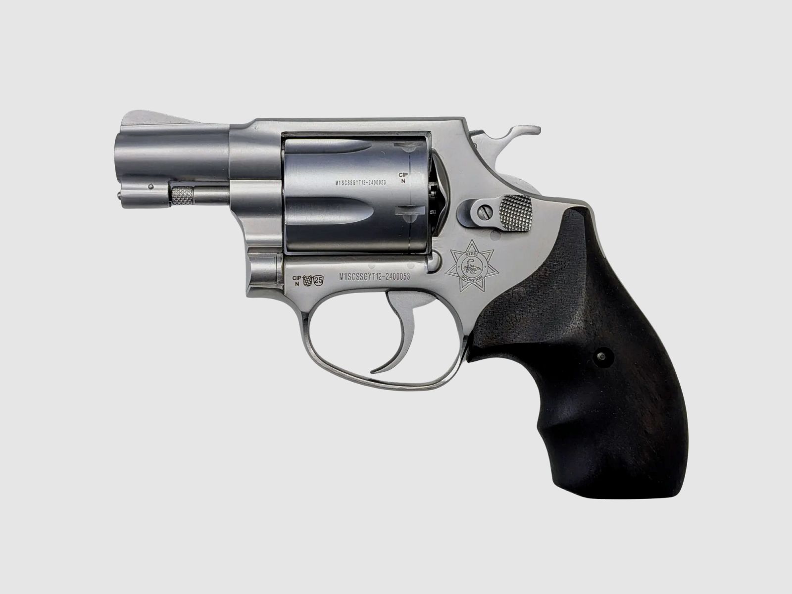 Steel Scorpion Smooth Stainless Look Combat Grip Kaliber 9mm R.K