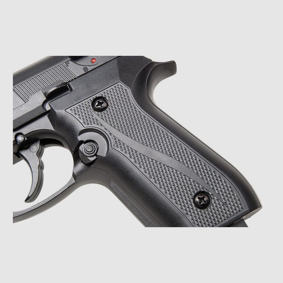 Ekol Firat Magnum pistola a salve.