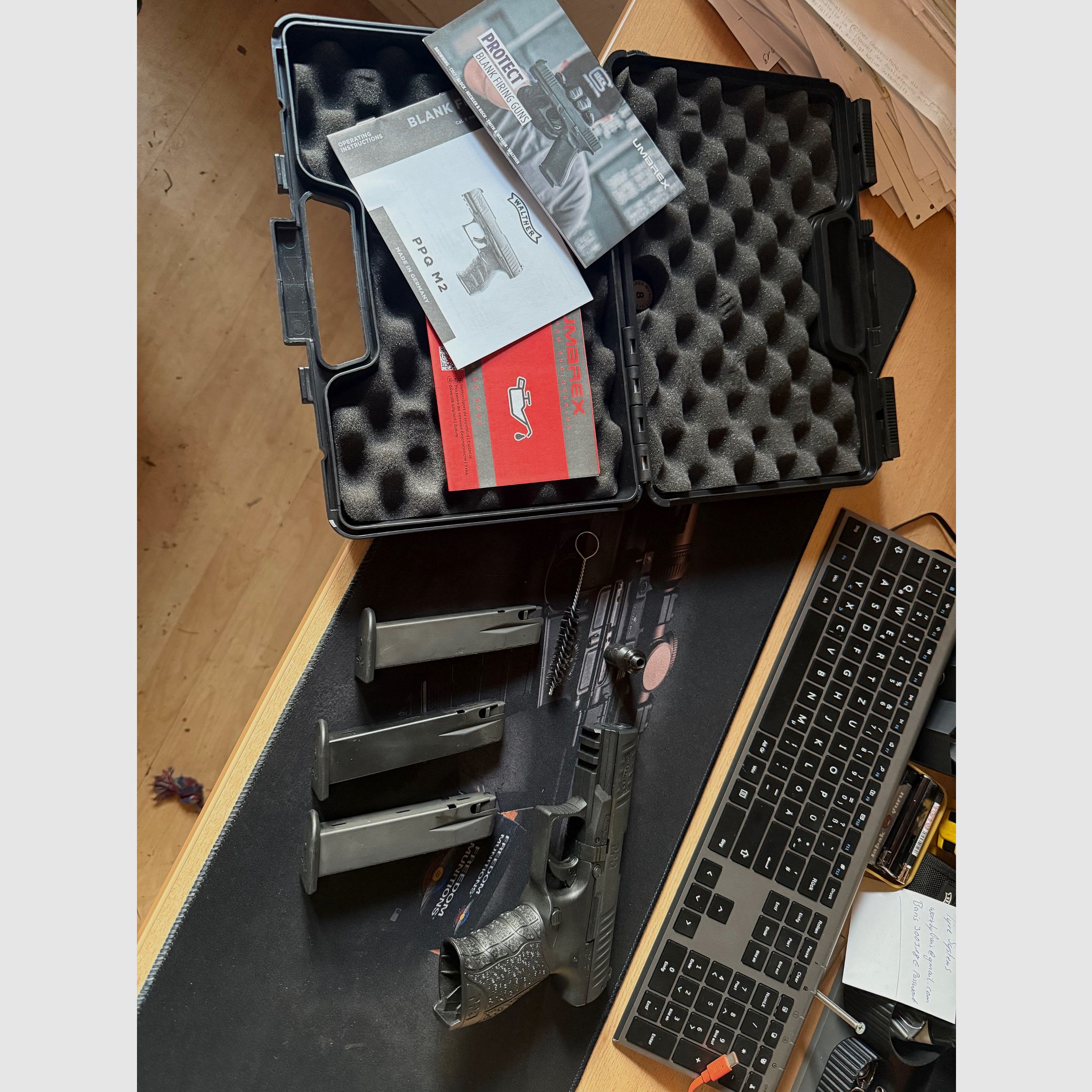 Walther PPQ mit 3 Magazinen und Originalzubehör