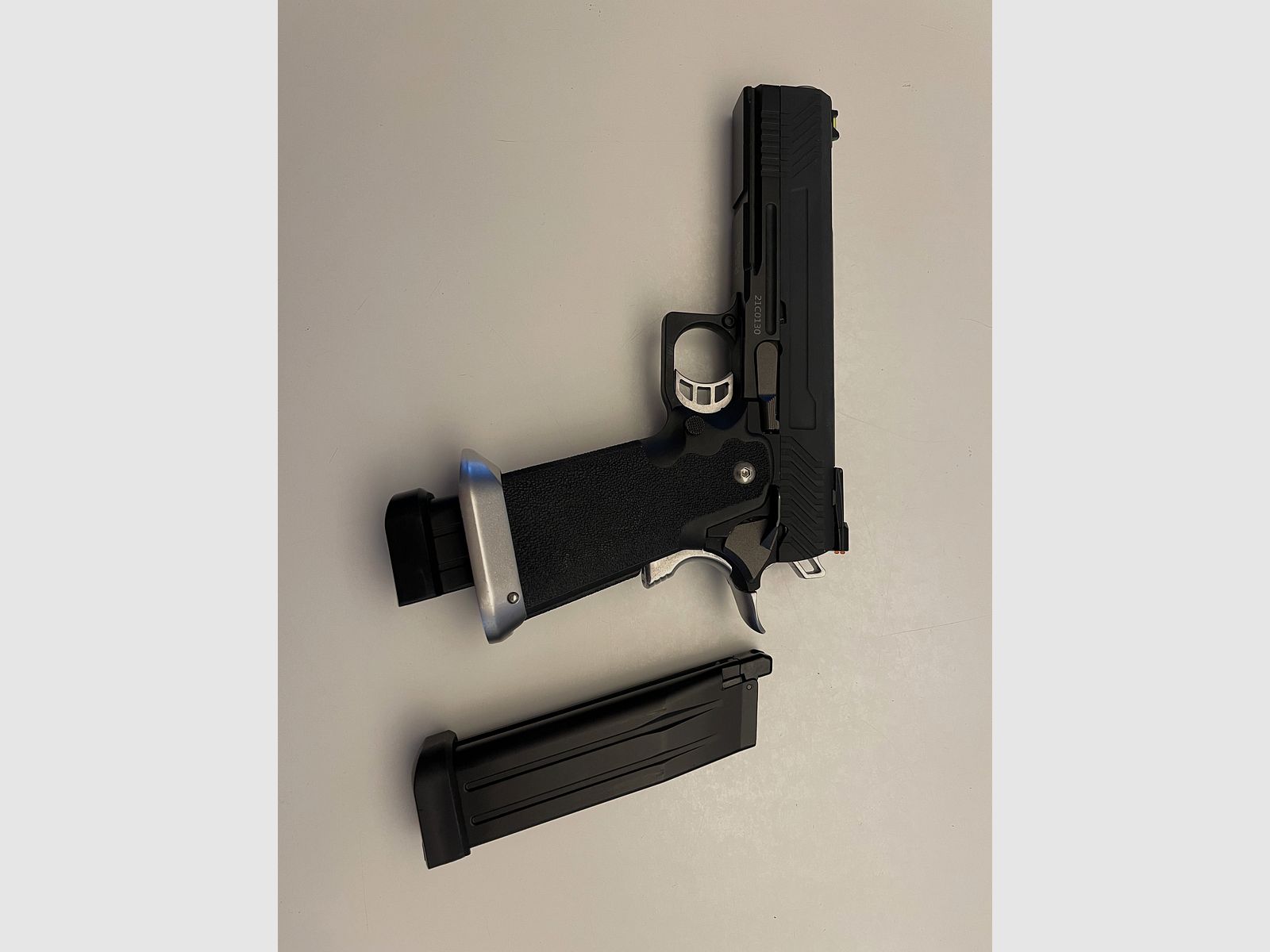 AW Custom HI-Capa 5.1 BB Snajperska Pistolet Airsoft 6mm