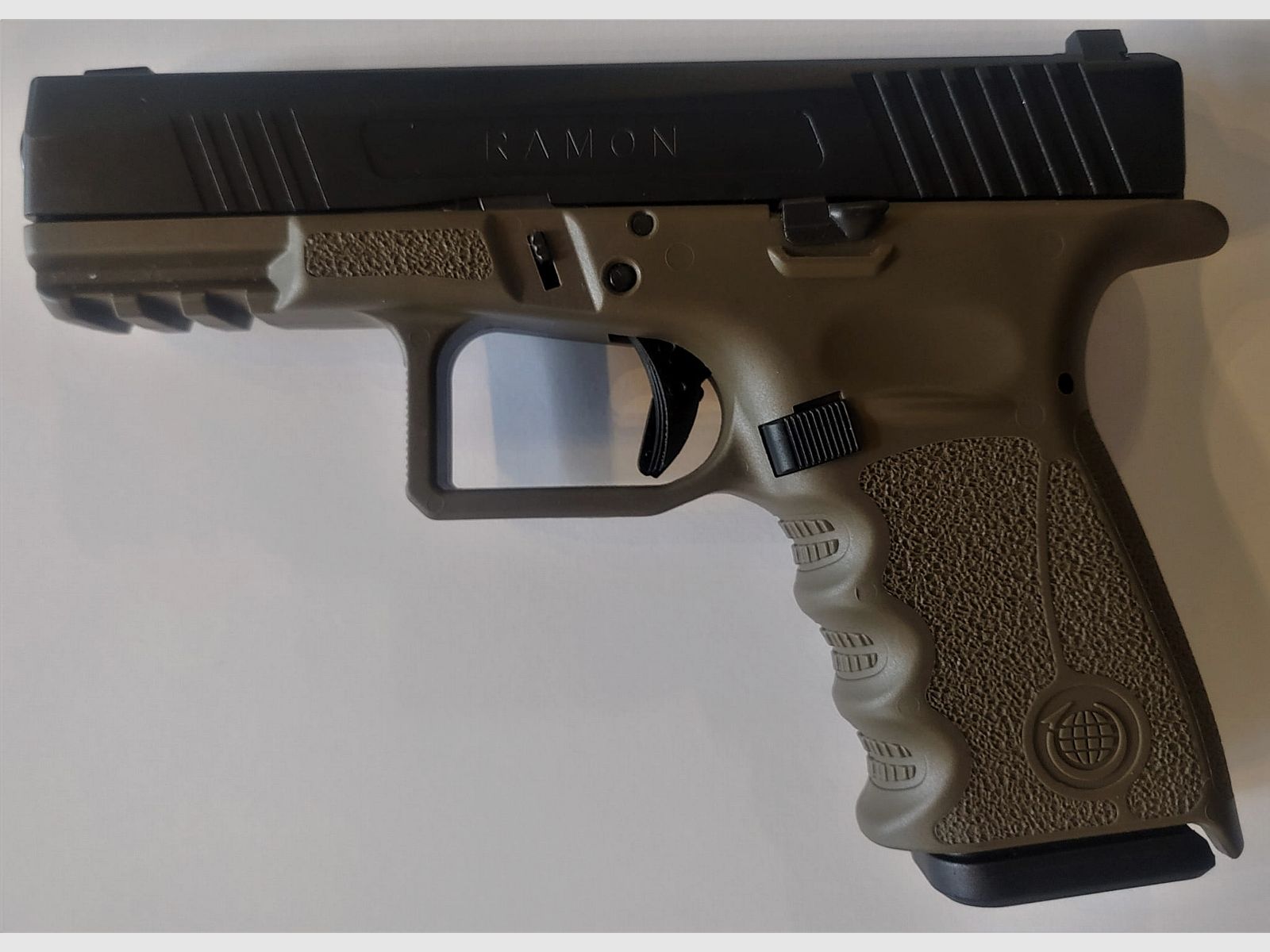 Selbstladepistole RAMON-D/T/M Kal. 9x19 mm, 4"-Lauf