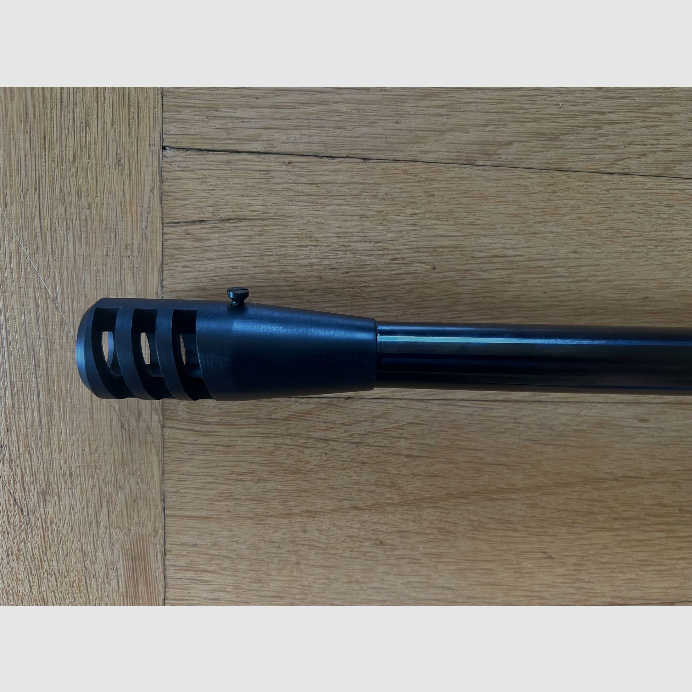 Kongsberg 393 met ZF Weaver 5-25x56mm scope