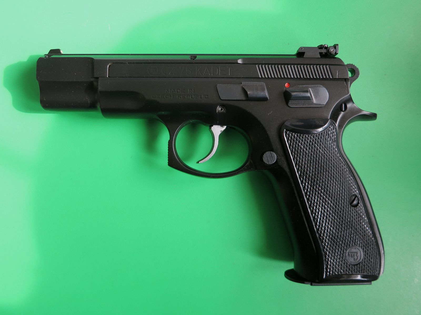 Brünner CZ75 Sportpistole Kadet, Kal. .22lr.       #86