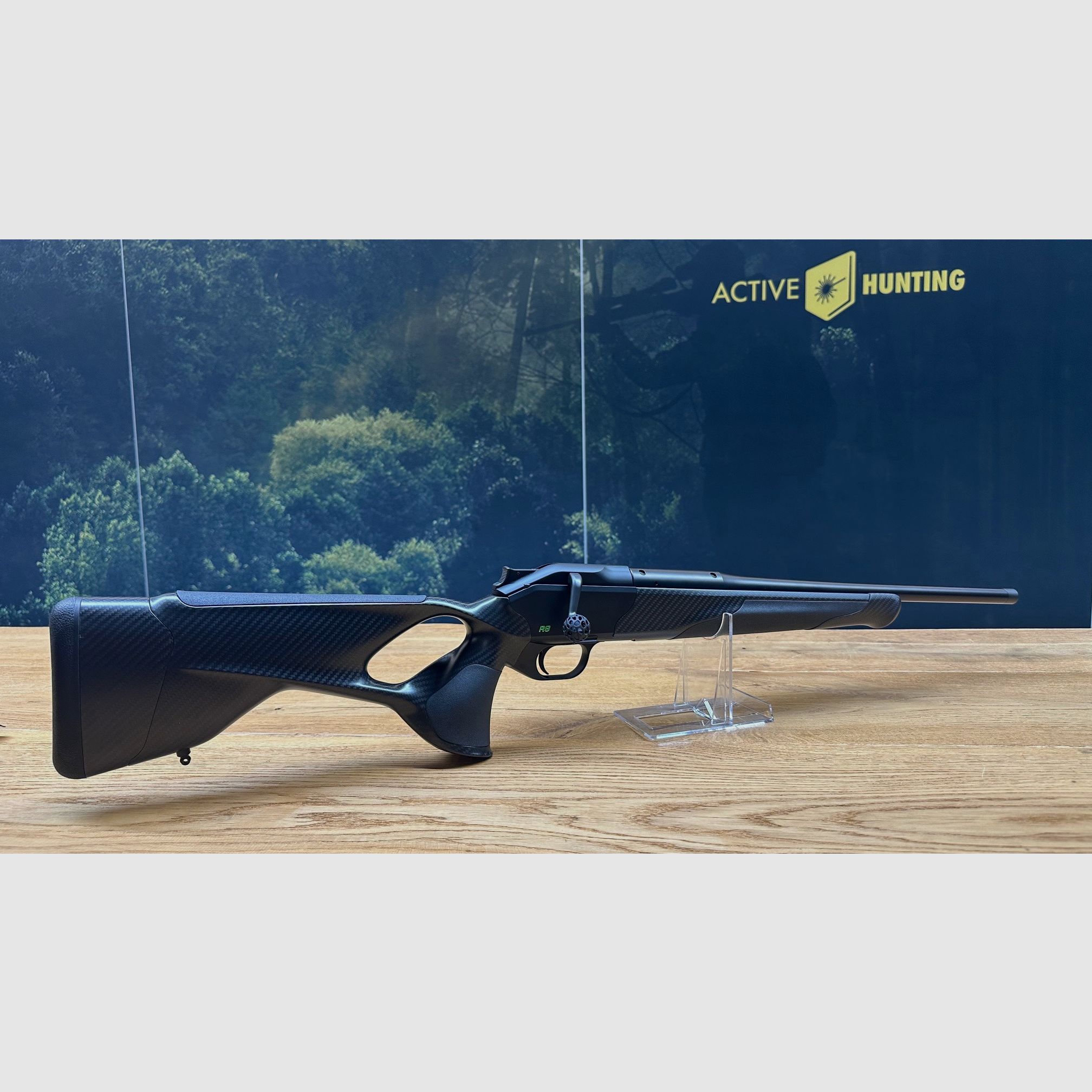 Blaser R8 Ultimate Carbon / Zielone logo R8 / Przednia część z włókna węglowego / M15x1 / Kaliber do wyboru, zdjęcie 1 z 6