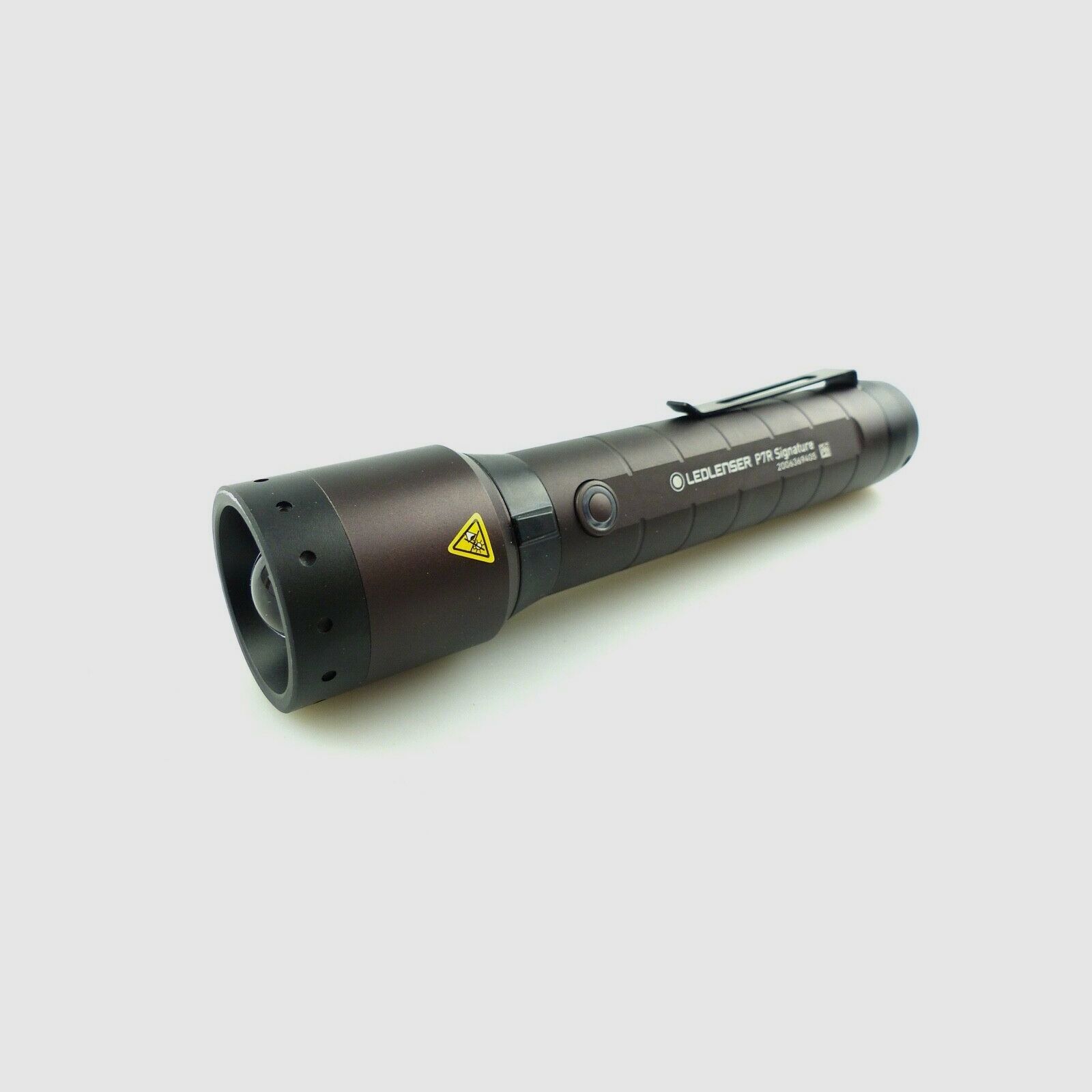 Ledlenser 502190 LED Taschenlampe P7R Signature 2000 Lumen 330m Reichweite