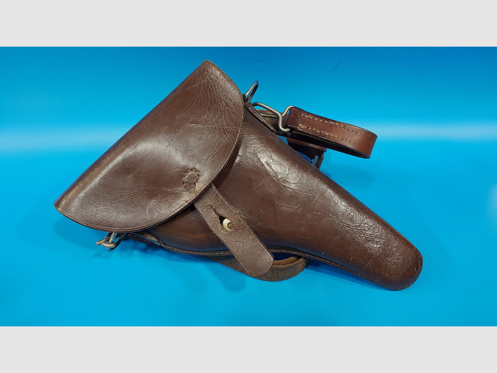 Holster suisse pour revolver de service Mod.82, image 1 sur 2