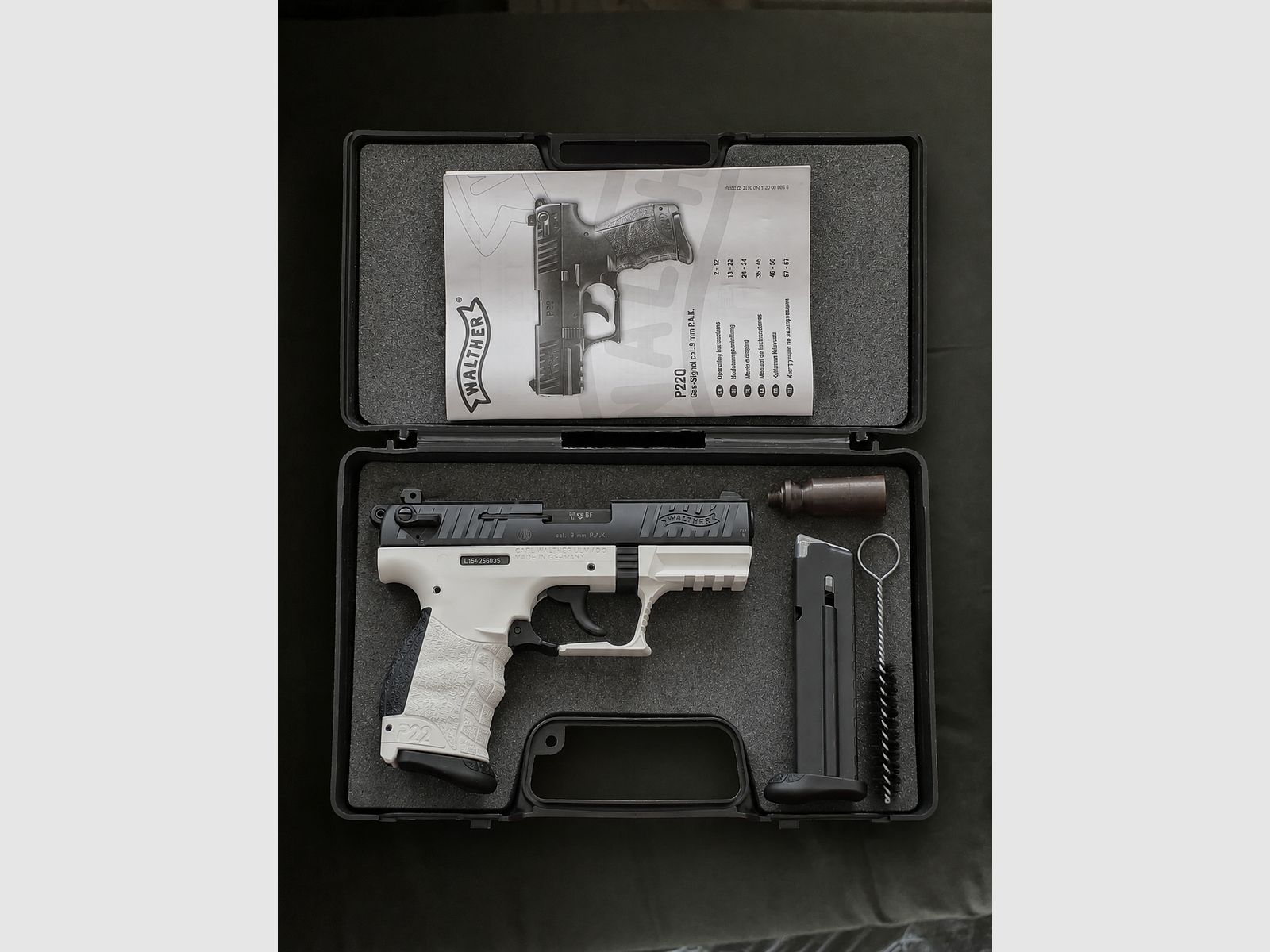 Walther P22Q Chess Schreckschuss pistol