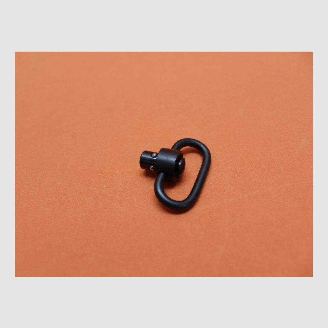 UTG - Leapers UTG Heavy Duty Push Button QD Sling Swivel 1.25" Steel (TL-QDSW18) Standard/ QD Riemenbügel