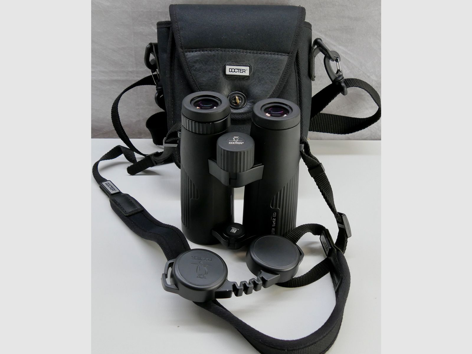 Docter Fernglas DOCTER 8x42 ED /H504K
