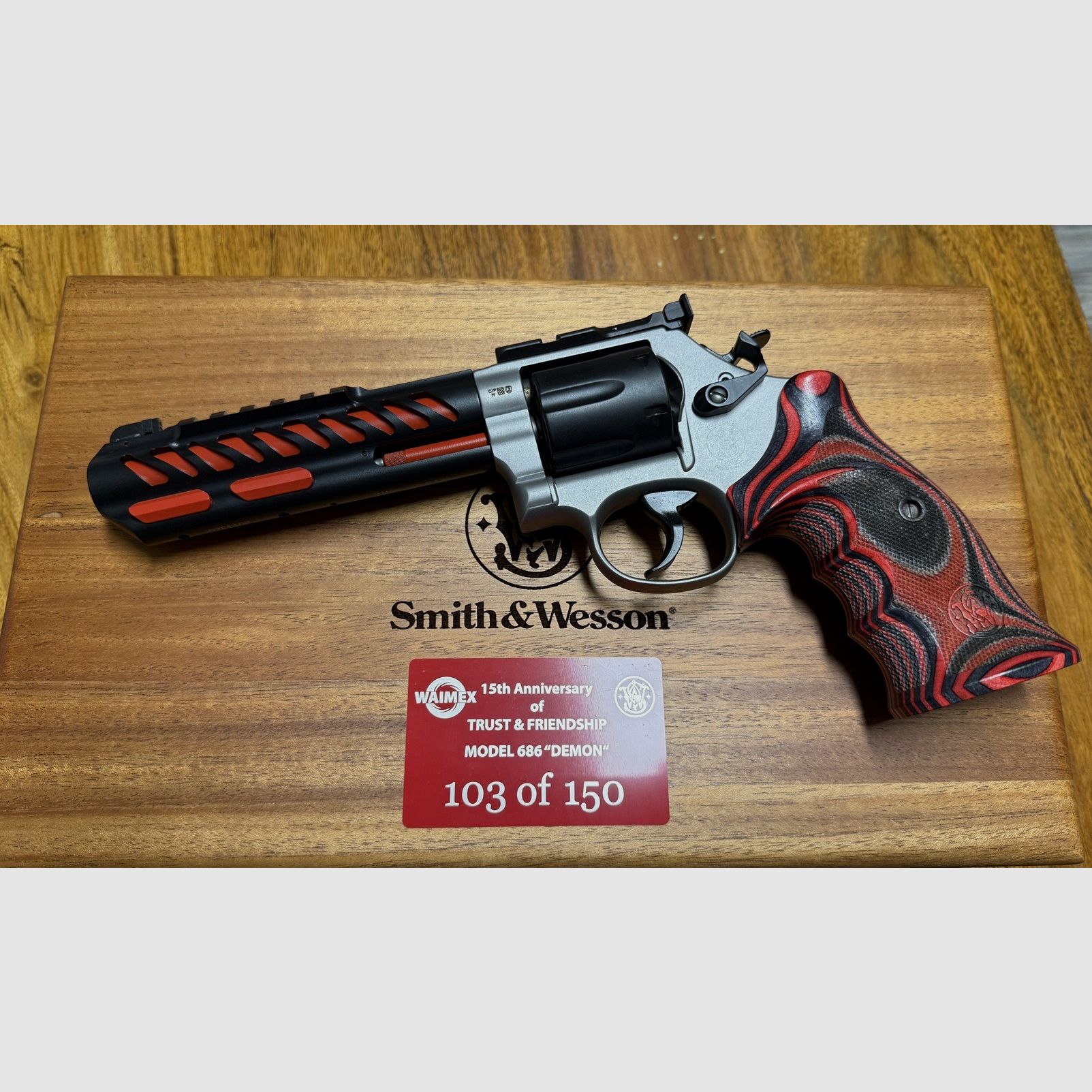 Smith & Wesson M686 Demon Sepcial Edition 6" Kaliber .357 Magnum * Nr. 103 v. 150 *