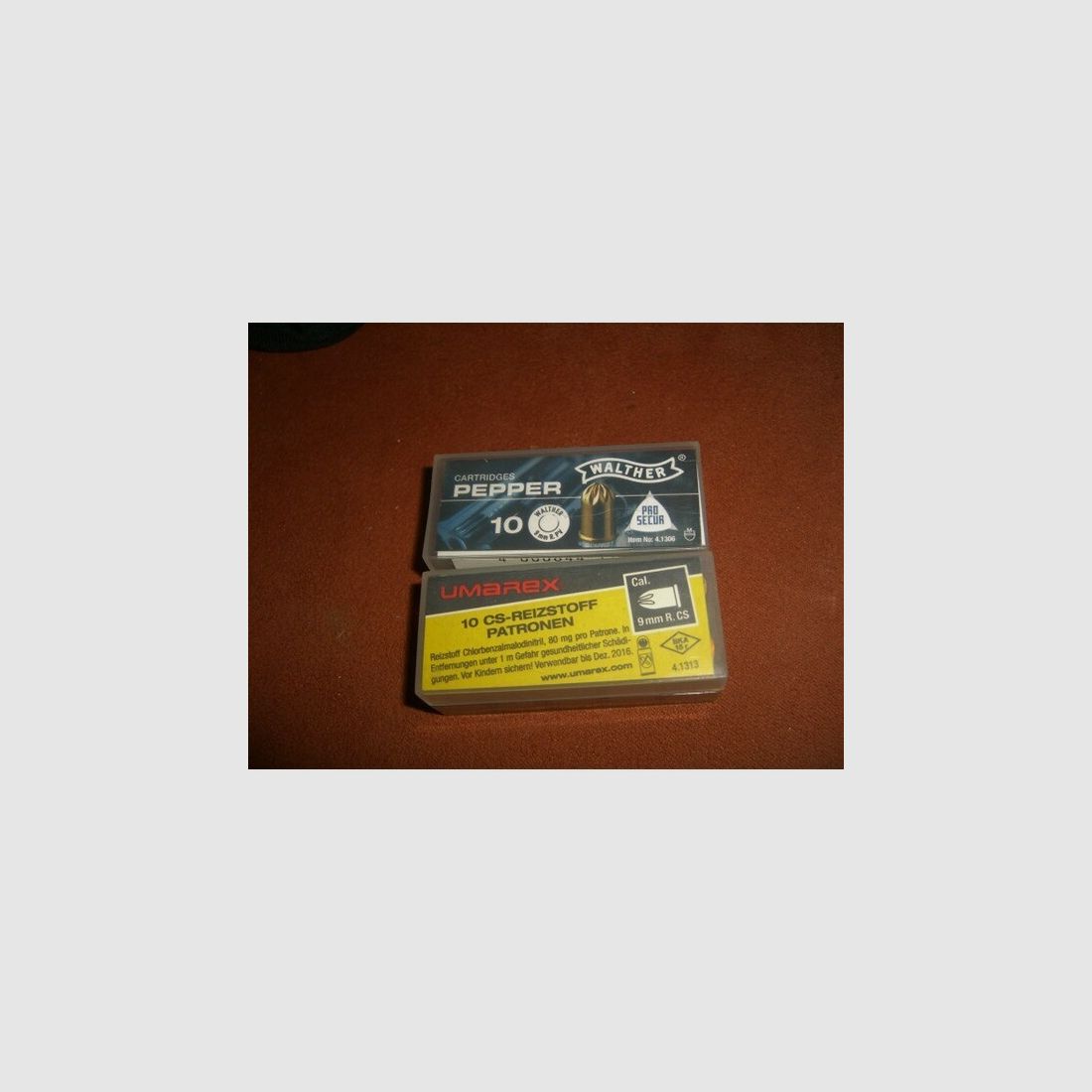 10 Stck. Umarex Gaspatronen Cal. 9 mm R. und 10 Stck. Walther Gas-Pfefferpatronen 9 mm R.