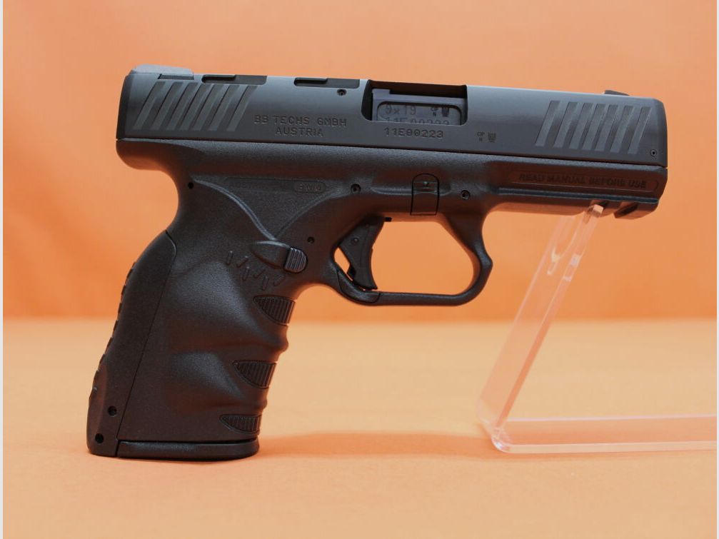 BBTechs Ha.Pistola 9mmLuger BBTechs BB6 4" canna, chiusura con socket ottico mirini a punto luminoso tipo DOCTER