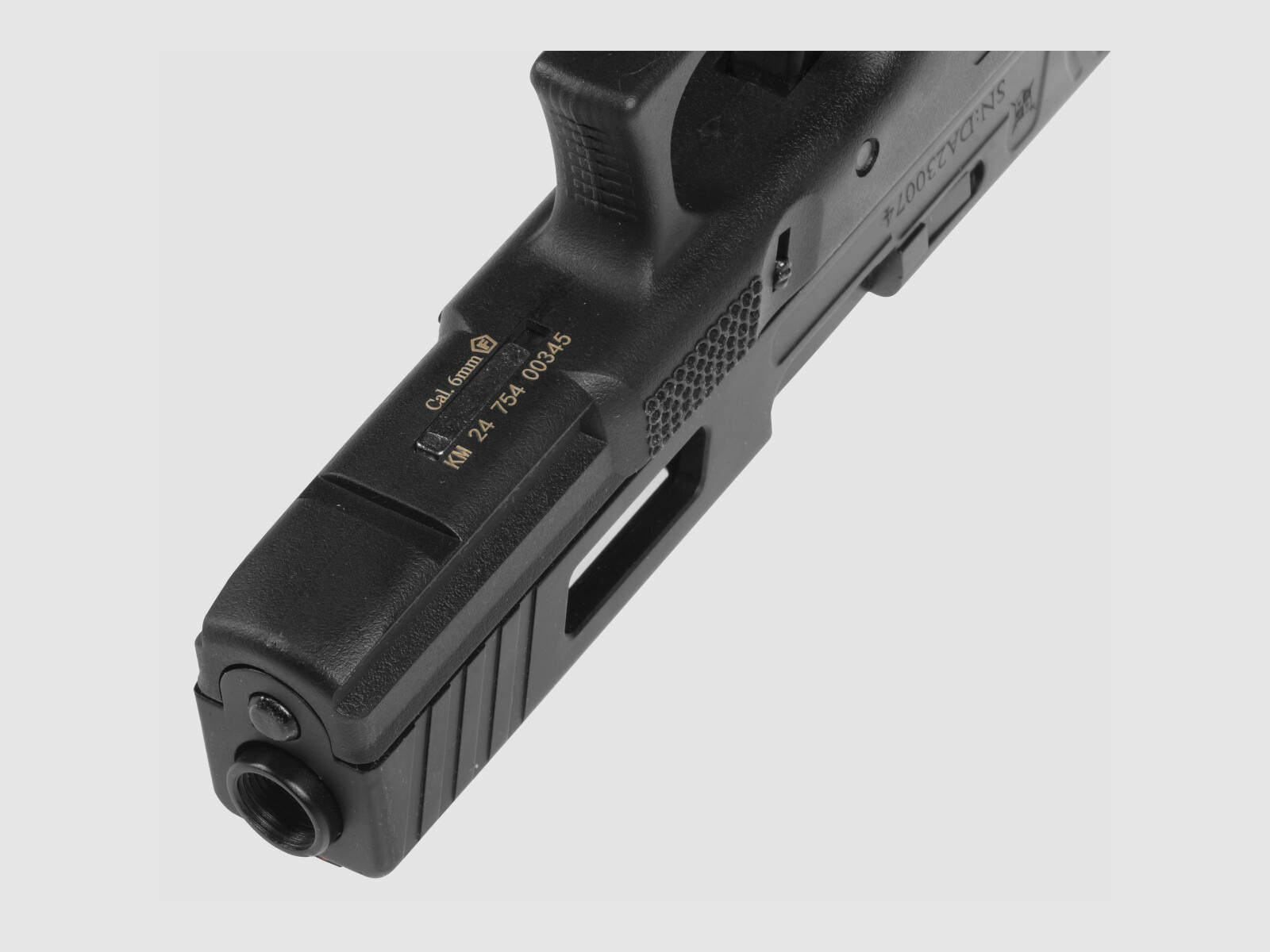 P01 GBB Airsoft Pistole in Schwarz | Delta Armory